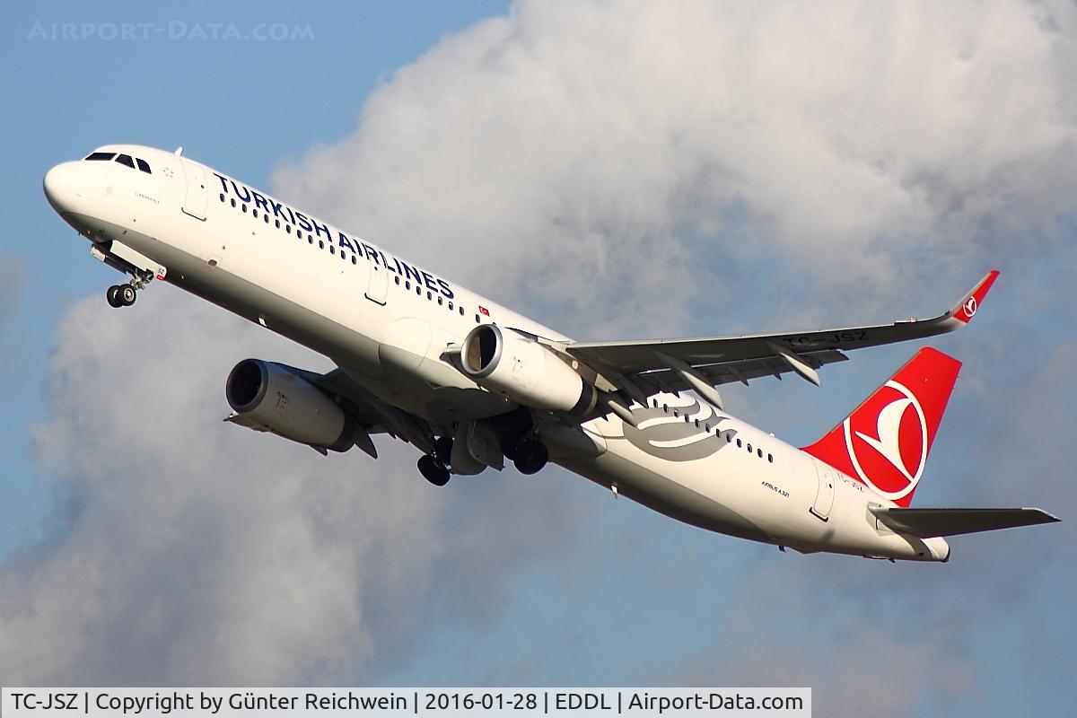 TC-JSZ, 2015 Airbus A321-231 C/N 6766, Climbing