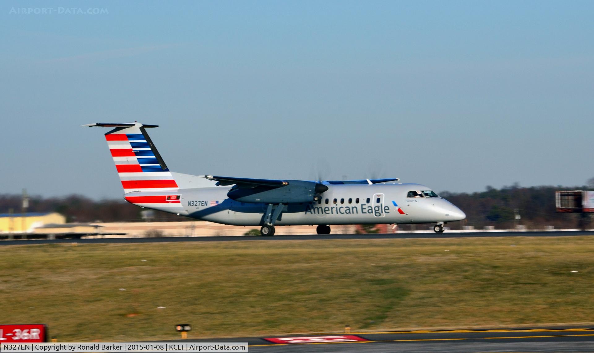 N327EN, 1991 De Havilland Canada DHC-8-311 Dash 8 C/N 261, Takeoff CLT