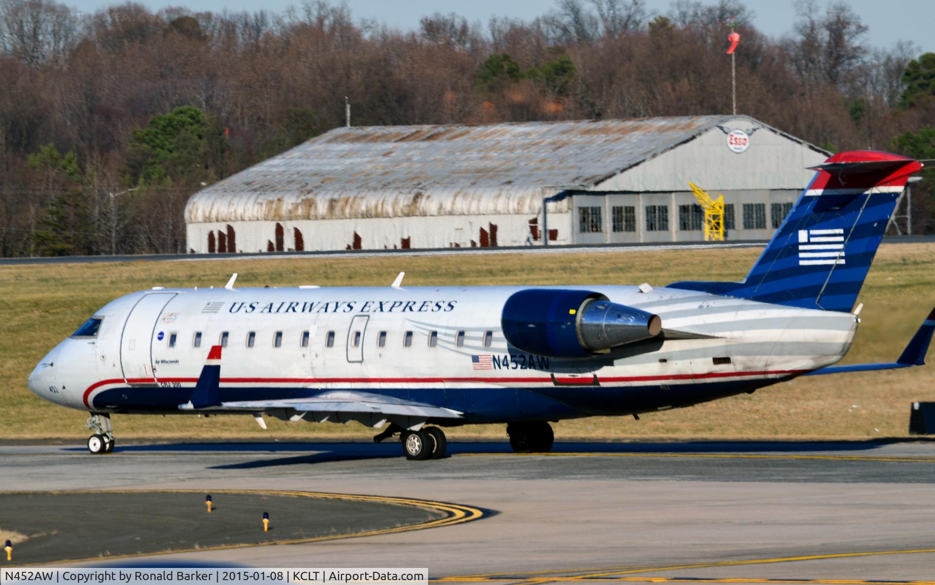 N452AW, 2003 Bombardier CRJ-200LR (CL-600-2B19) C/N 7835, Taxi CLT
