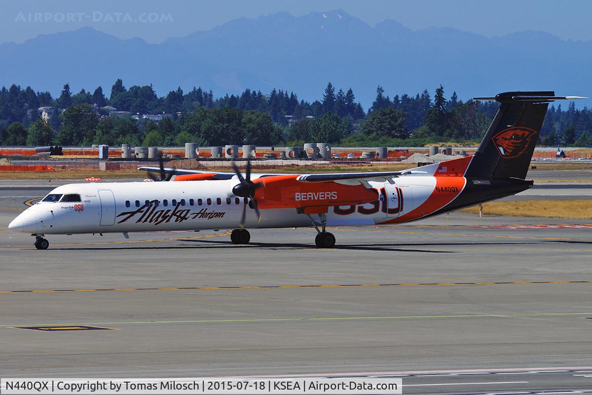 N440QX, 2010 Bombardier DHC-8-402 Dash 8 C/N 4347, 