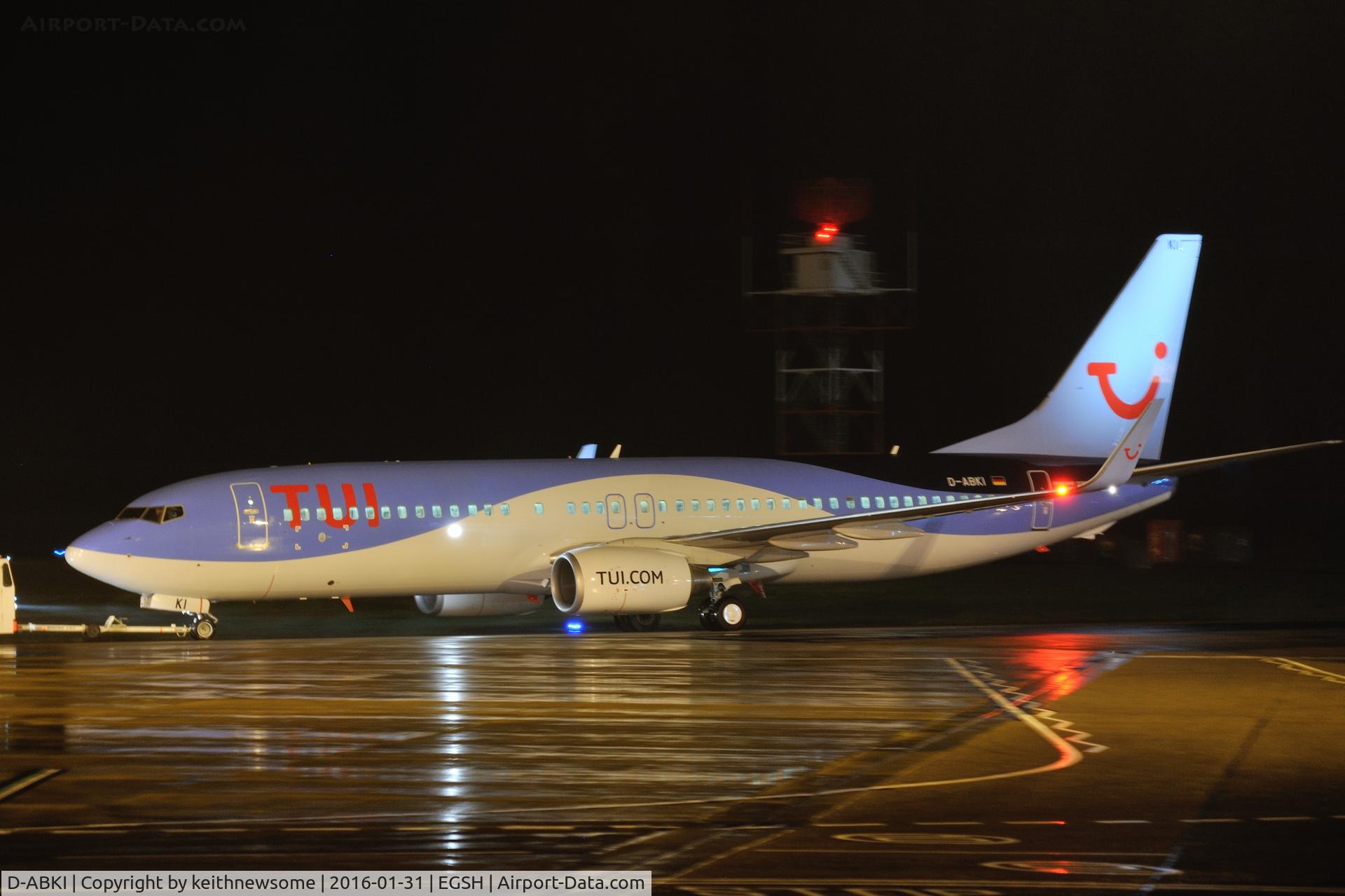 D-ABKI, 2009 Boeing 737-86J C/N 37748, Leaving following re-spray.