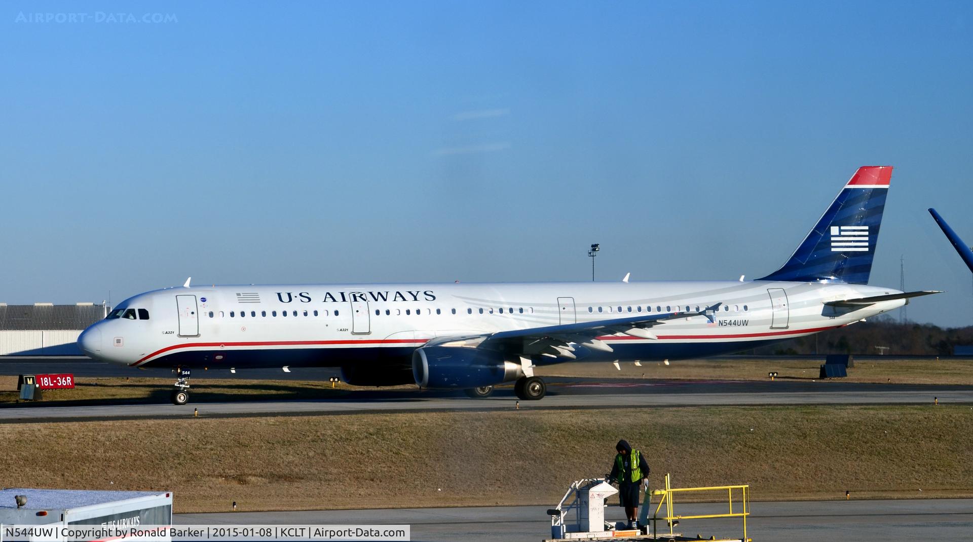 N544UW, 2011 Airbus A321-231 C/N 4847, Taxi CLT