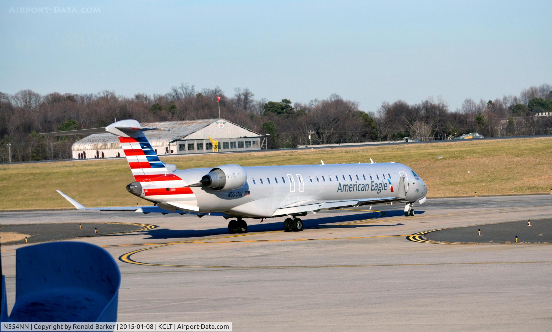 N554NN, 2014 Bombardier CRJ-900 NG (CL-600-2D24) C/N 15334, Taxi CLT