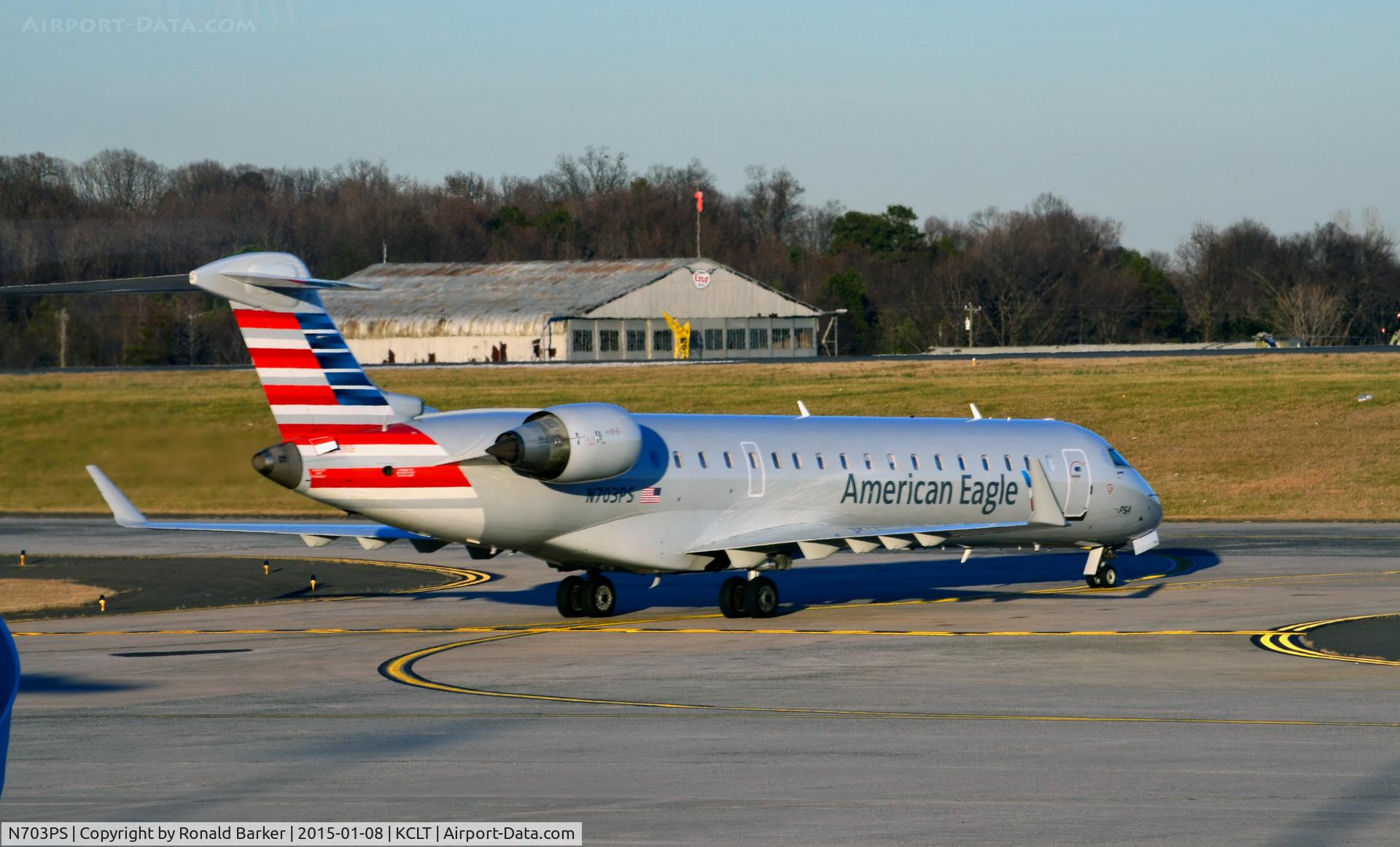 N703PS, 2004 Bombardier CRJ-701 (CL-600-2C10) Regional Jet C/N 10137, Taxi CLT