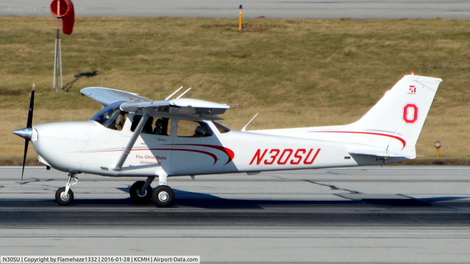 N30SU, 2015 Cessna 172S C/N 172S11625, SCARLET3 seen here during a touch and go at CMH.