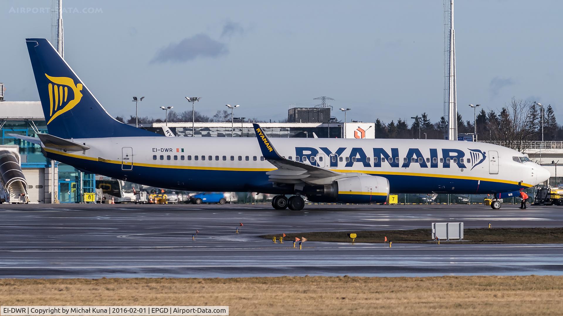 EI-DWR, 2007 Boeing 737-8AS C/N 36081, Lech Walesa Airport - Gdansk, Poland