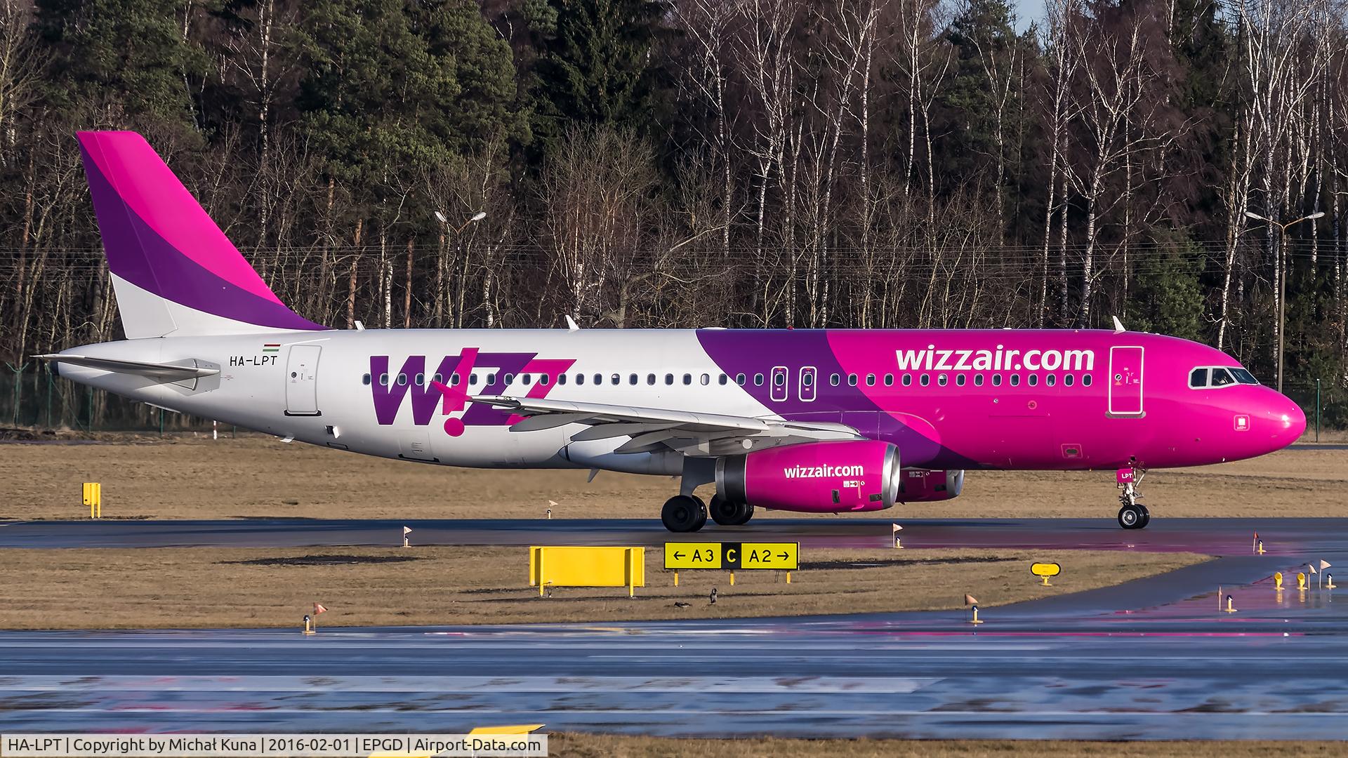 HA-LPT, 2009 Airbus A320-232 C/N 3807, Lech Walesa Airport - Gdansk, Poland