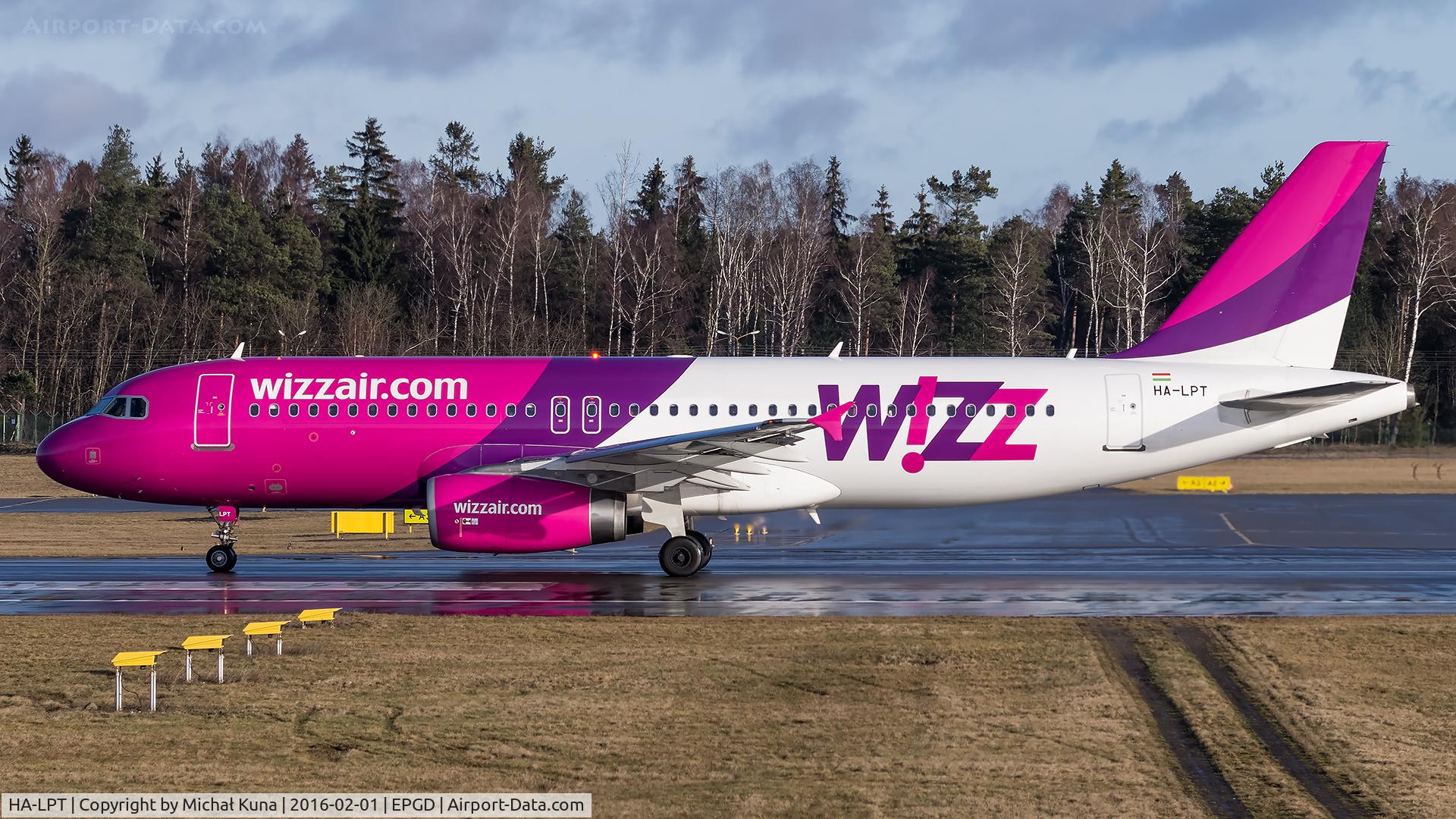 HA-LPT, 2009 Airbus A320-232 C/N 3807, Lech Walesa Airport - Gdansk, Poland