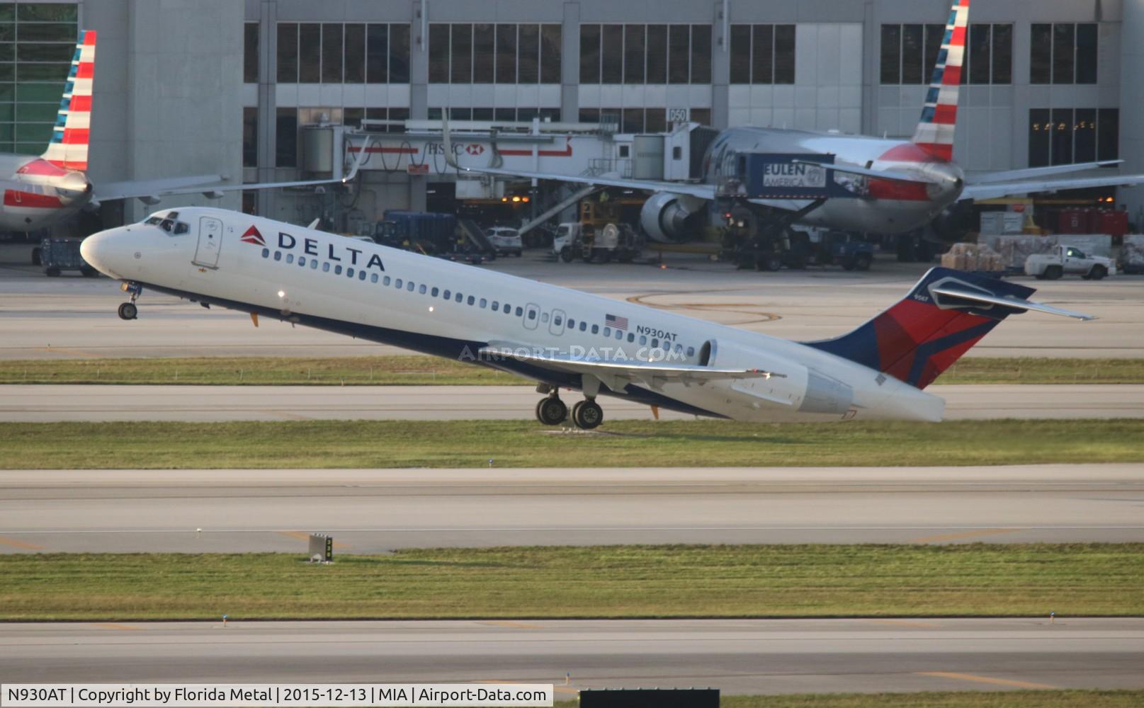 N930AT, 2000 Boeing 717-200 C/N 55072, Delta