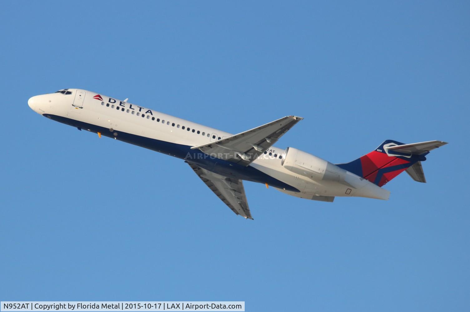 N952AT, 2000 Boeing 717-200 C/N 55014, Delta