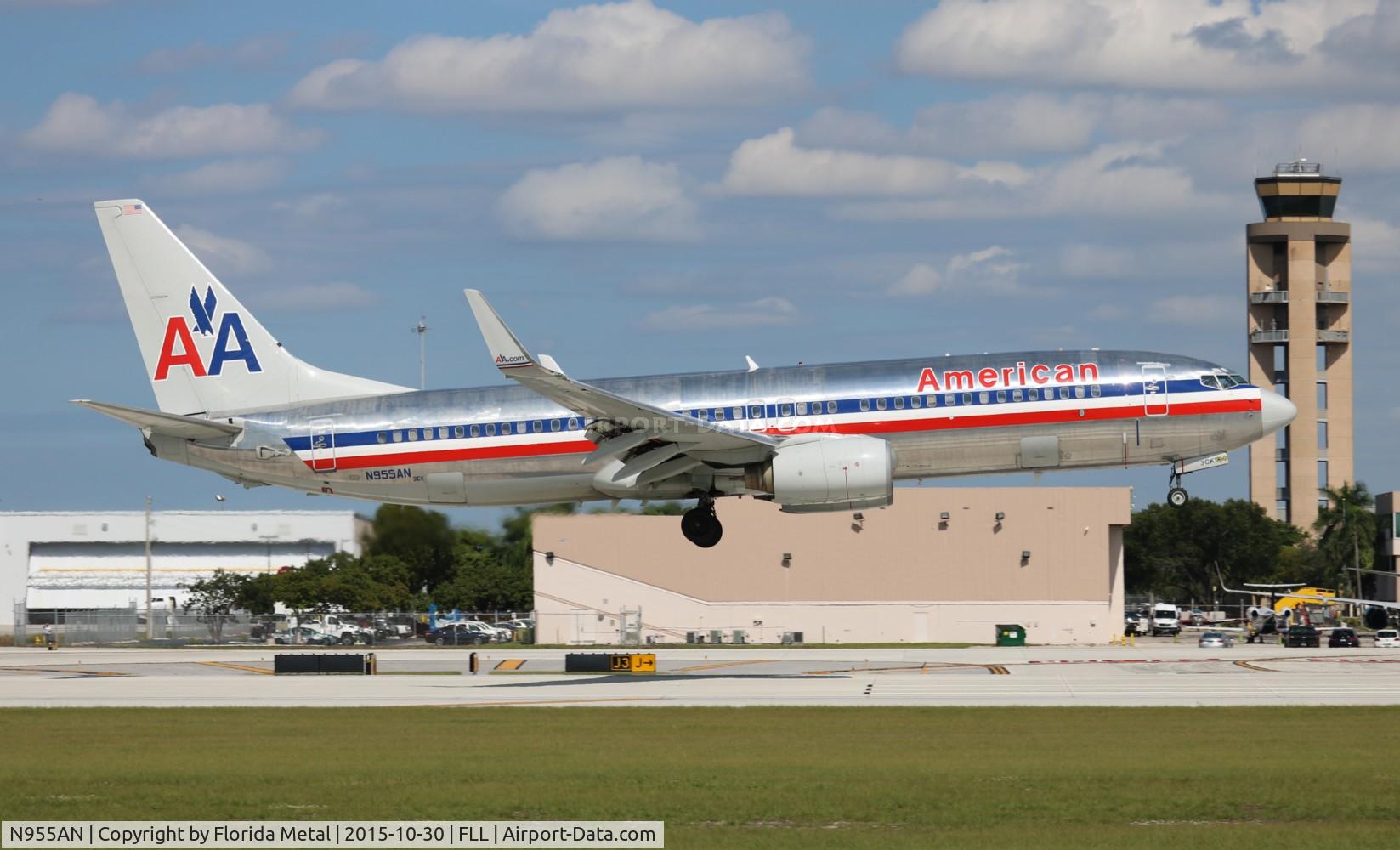 N955AN, 2001 Boeing 737-823 C/N 29540, American