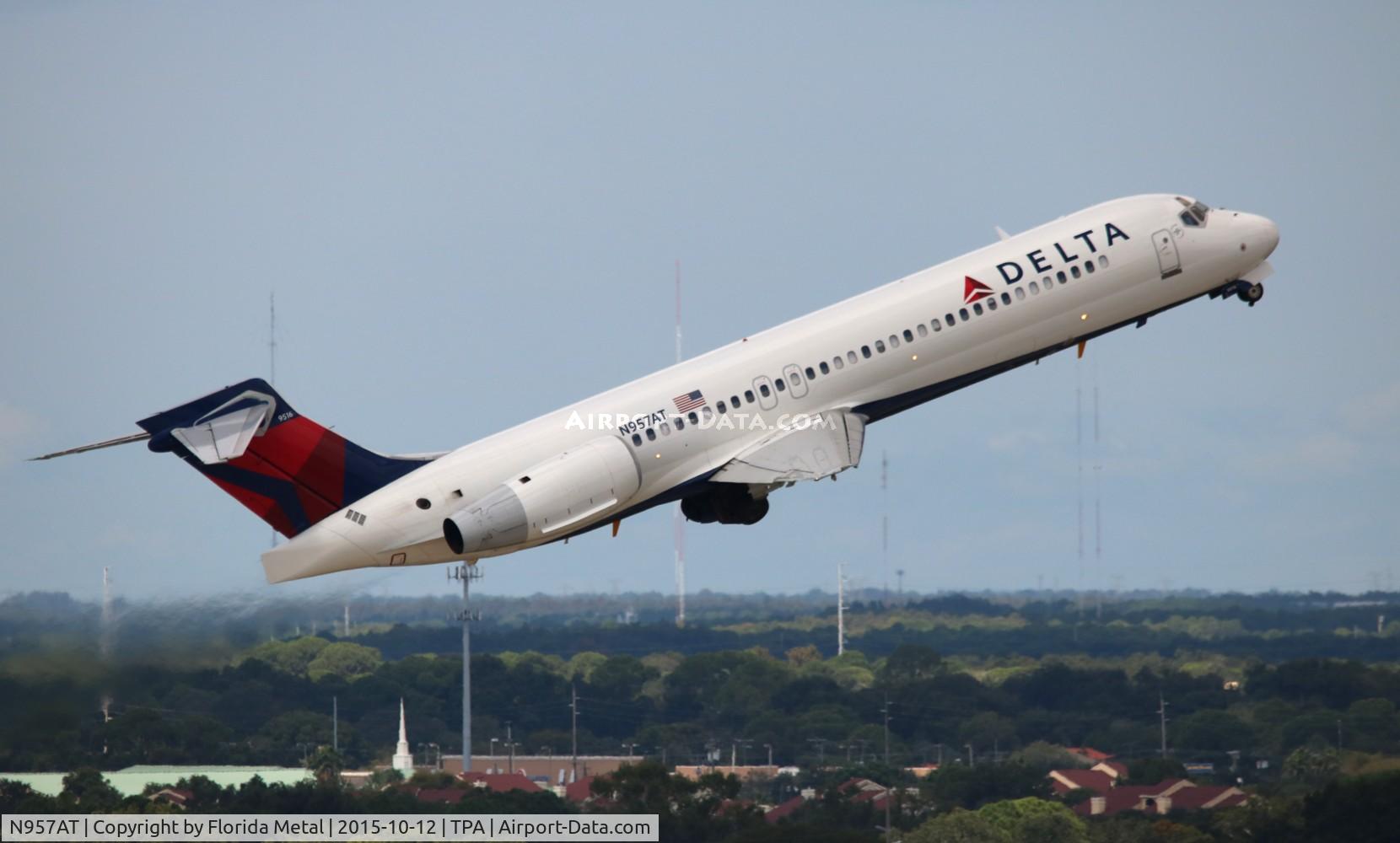 N957AT, 2000 Boeing 717-200 C/N 55019, Delta