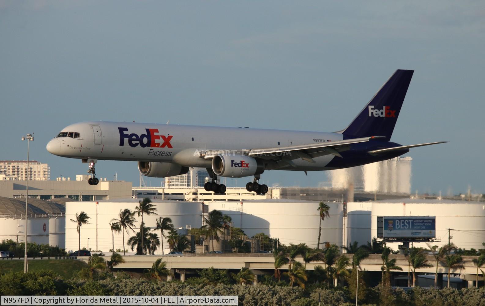 N957FD, 1990 Boeing 757-21B C/N 24774, Fed Ex