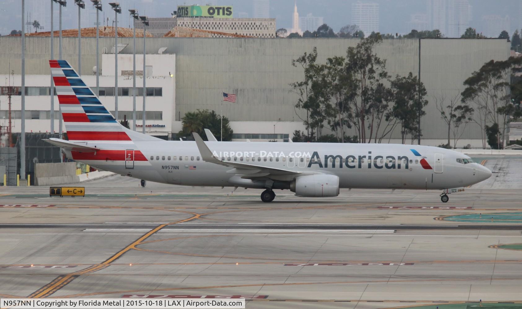 N957NN, 2014 Boeing 737-823 C/N 31202, American