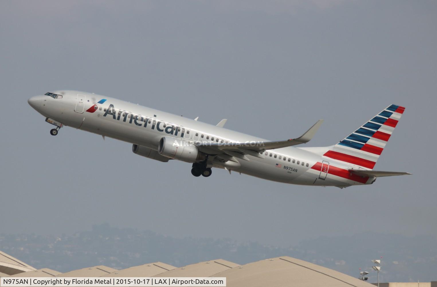 N975AN, 2001 Boeing 737-823 C/N 29549, American