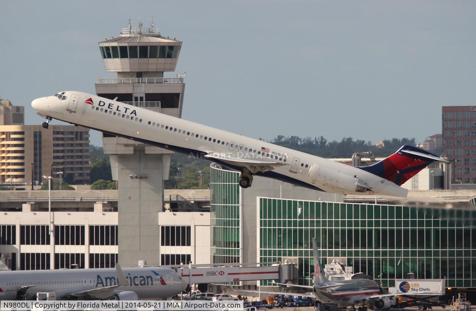N980DL, 1991 McDonnell Douglas MD-88 C/N 53267, Delta