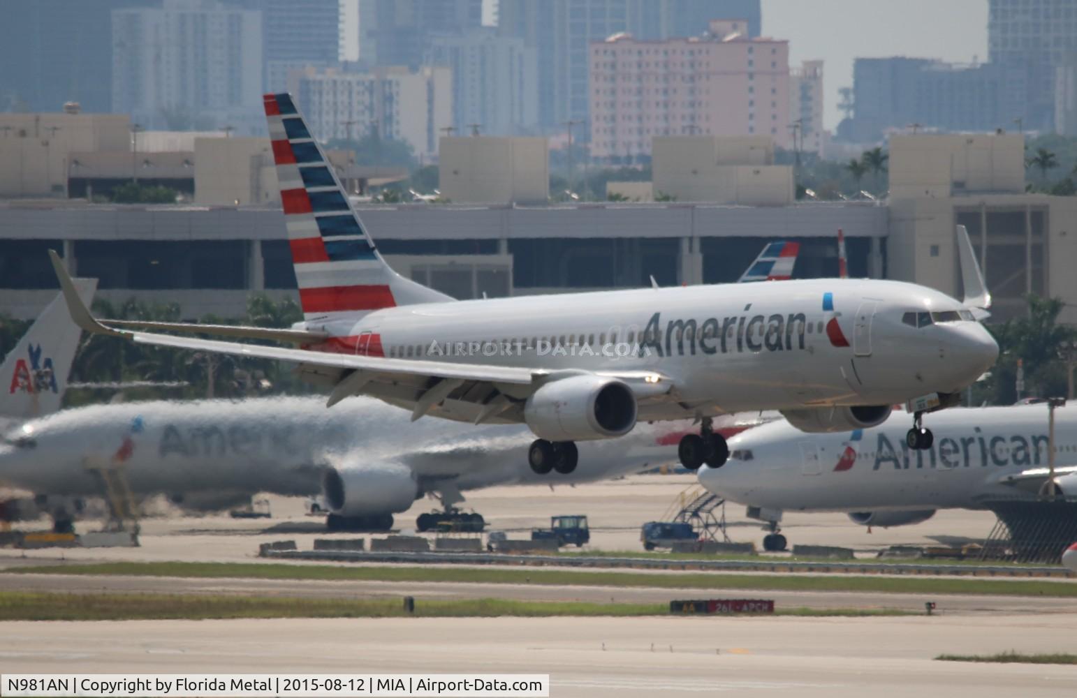 N981AN, Boeing 737-823 C/N 30897, American