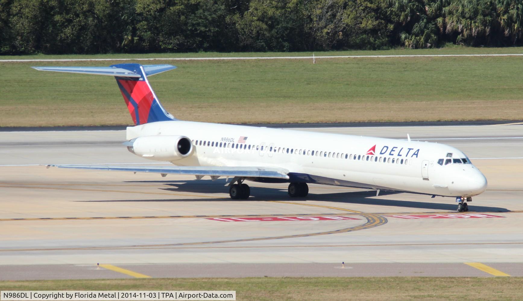 N986DL, 1991 McDonnell Douglas MD-88 C/N 53313, Delta