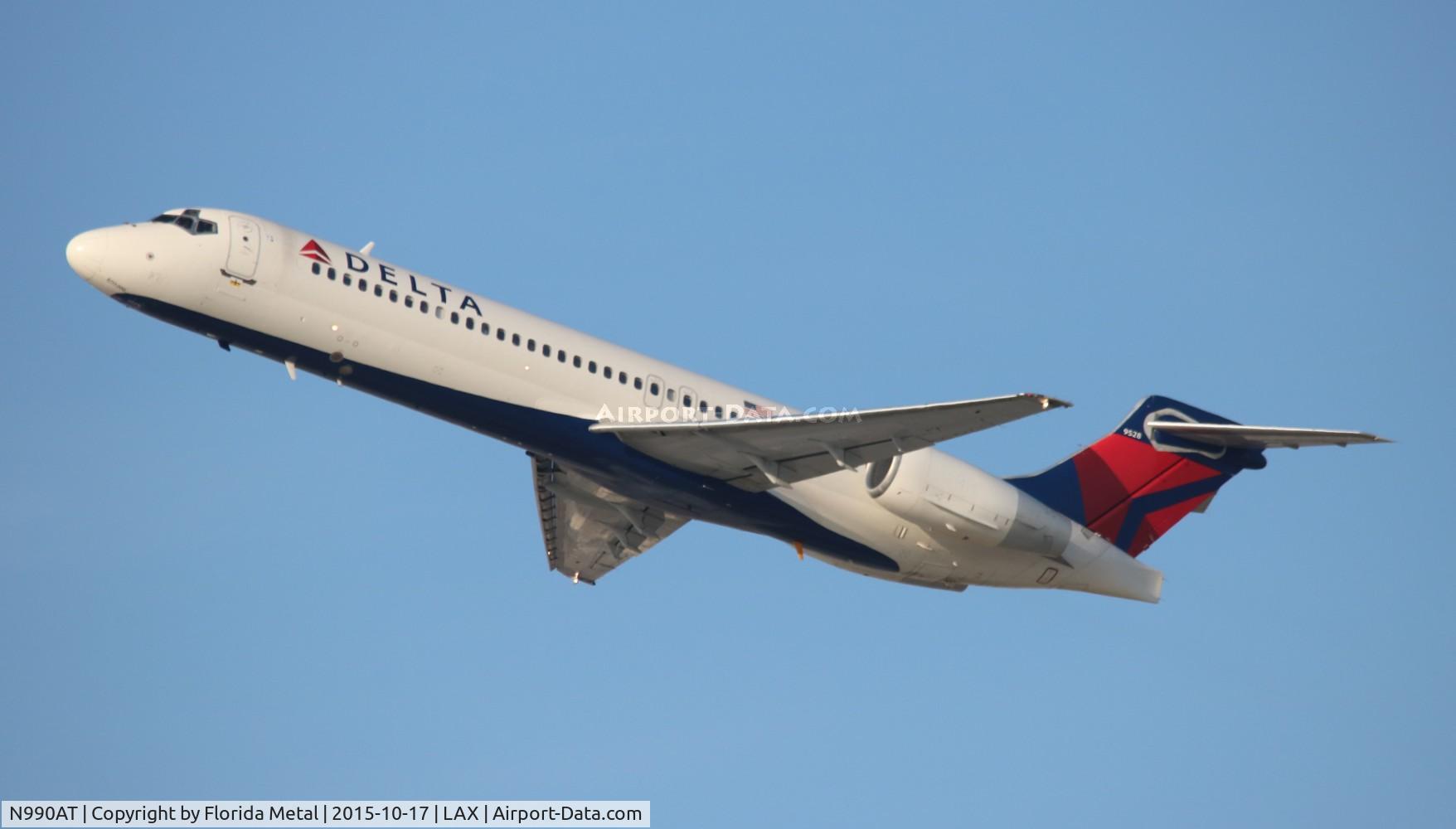 N990AT, 2001 Boeing 717-200 C/N 55134, Delta