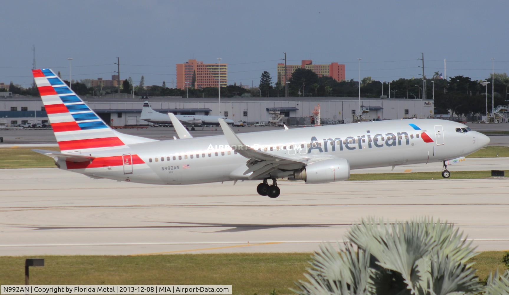 N992AN, 2009 Boeing 737-823 C/N 31071, American