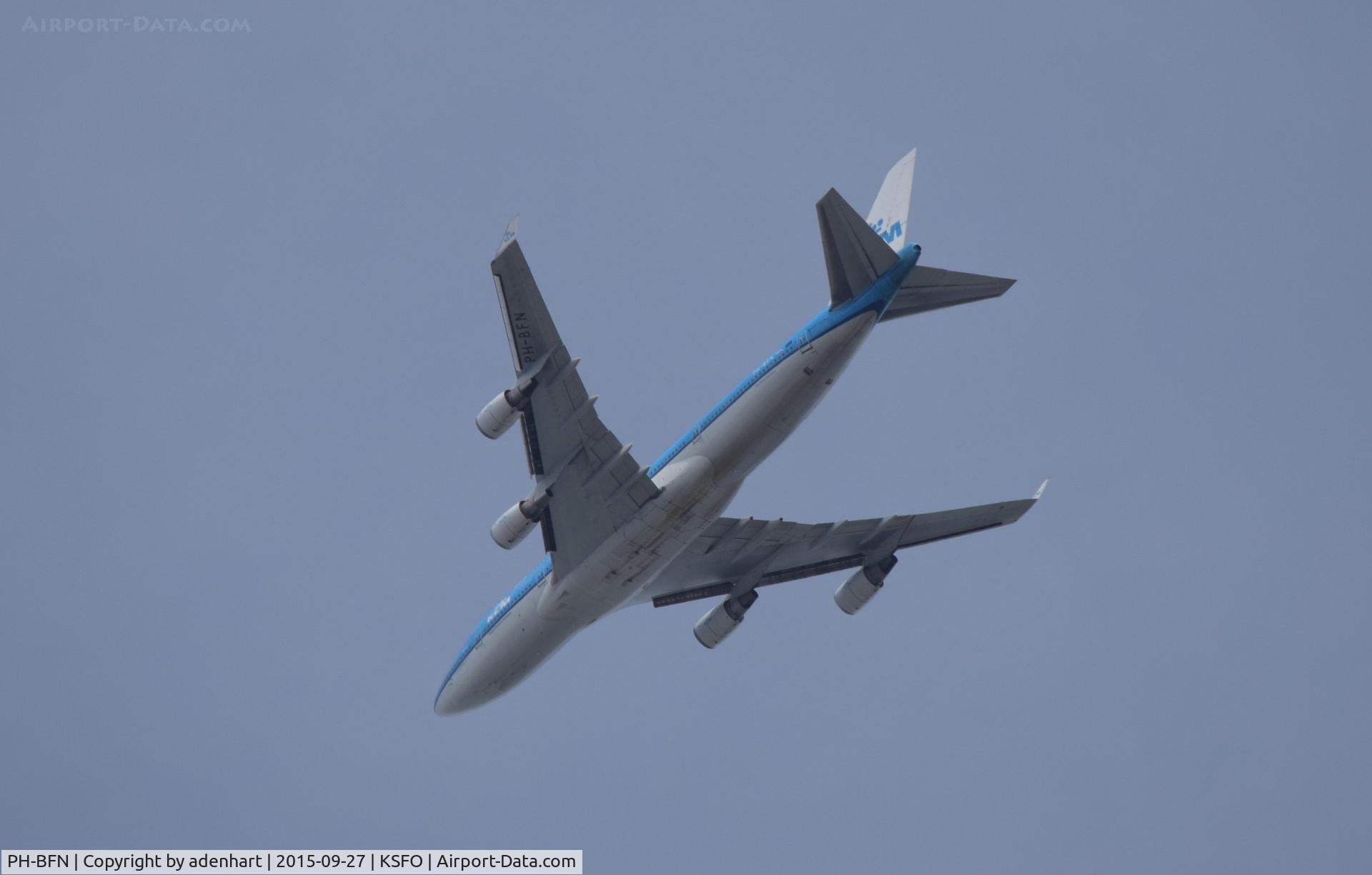 PH-BFN, 1993 Boeing 747-406BC C/N 26372, KLM B747, reg PH-BFN on final to KSFO. Image taken from KPAO