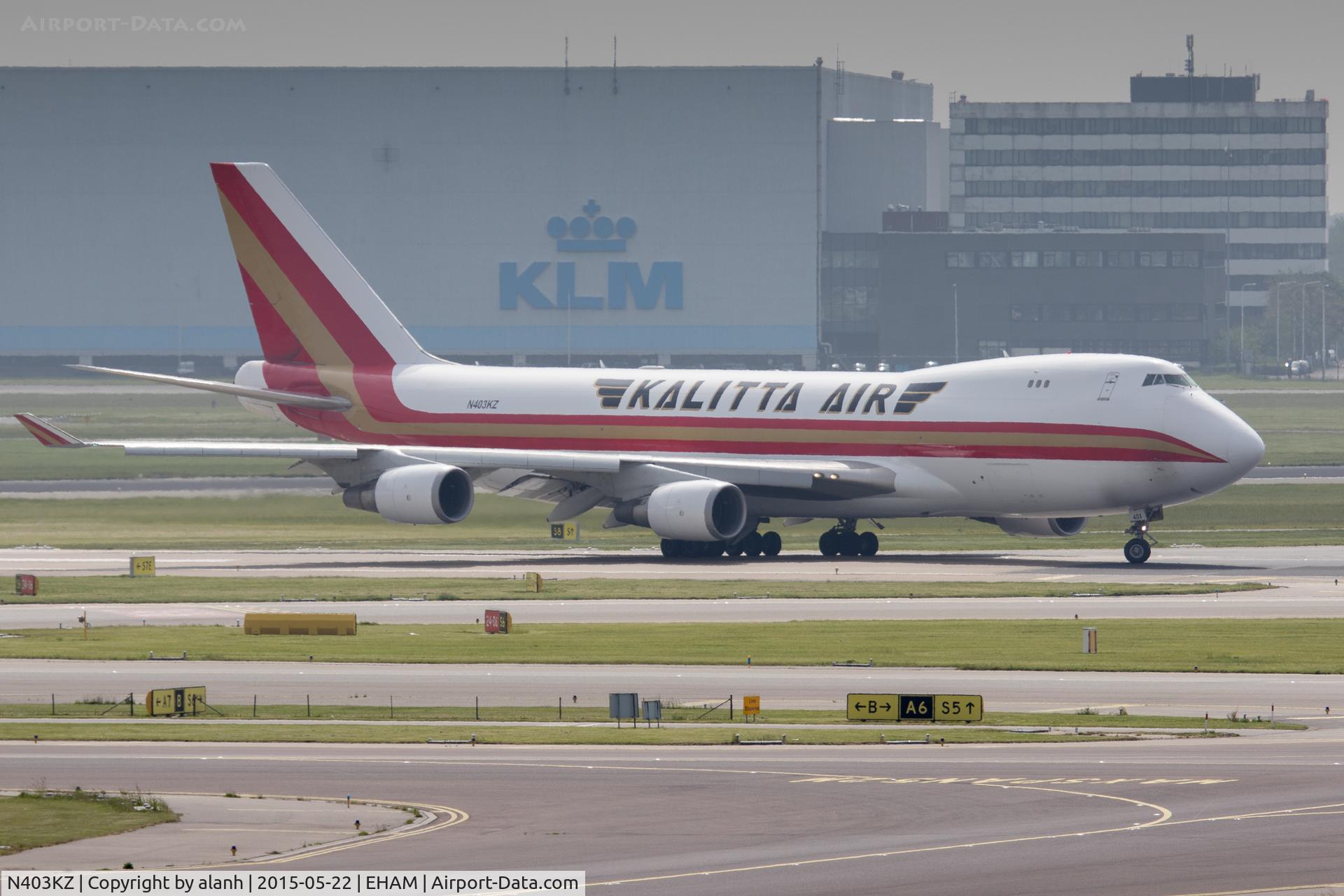 N403KZ, 2006 Boeing 747-481F C/N 34018, Taxying for departure