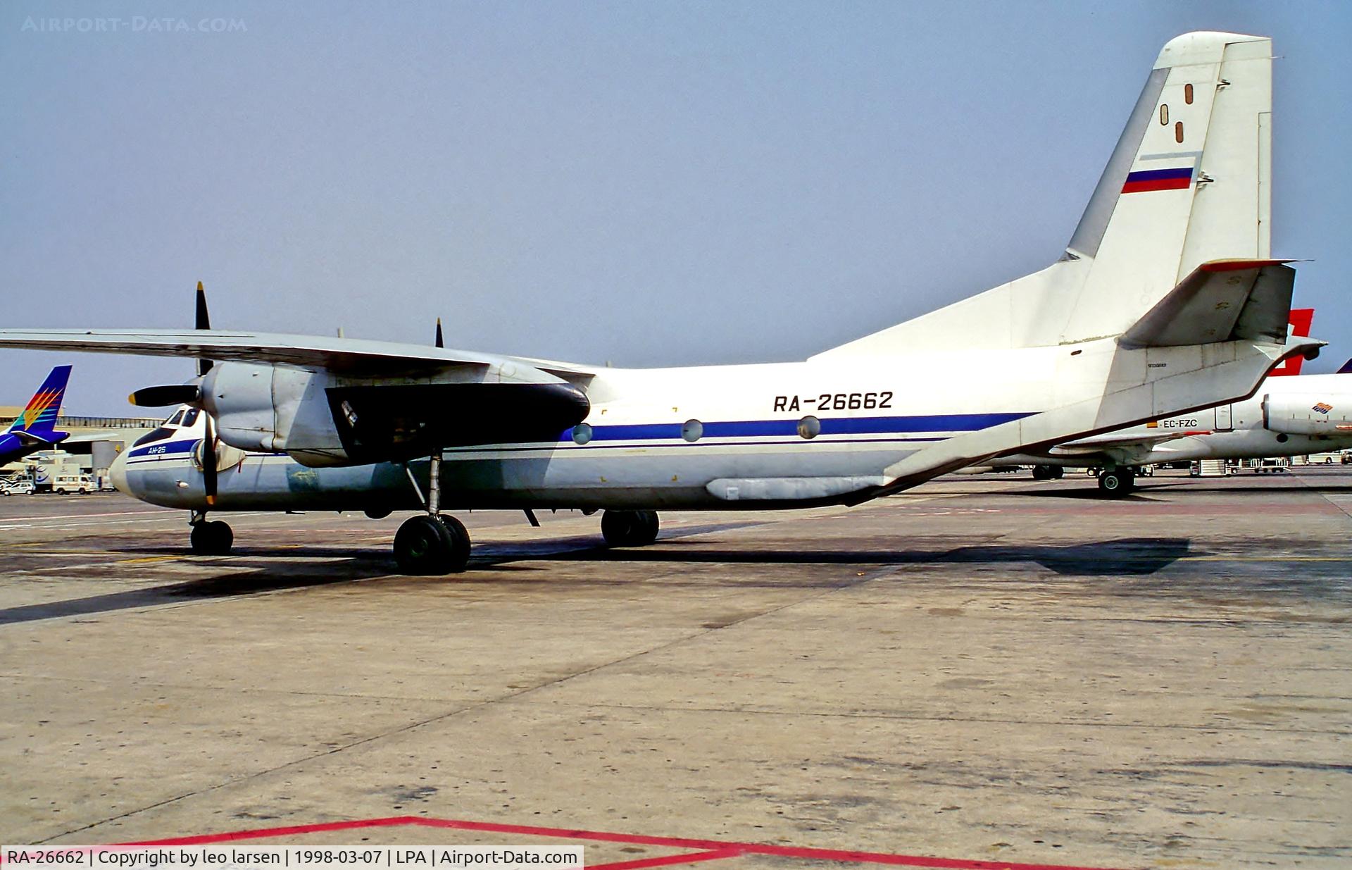 RA-26662, 1979 Antonov An-26 C/N 97308101, Las Palmas 7.3.98