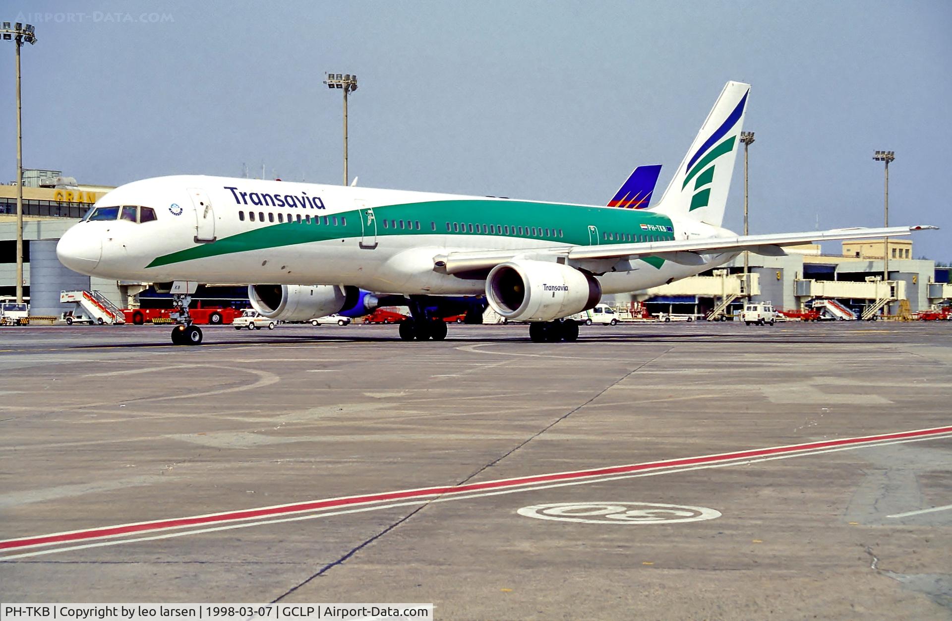 PH-TKB, 1993 Boeing 757-2K2 C/N 26634, Las Palmas 7.3.98