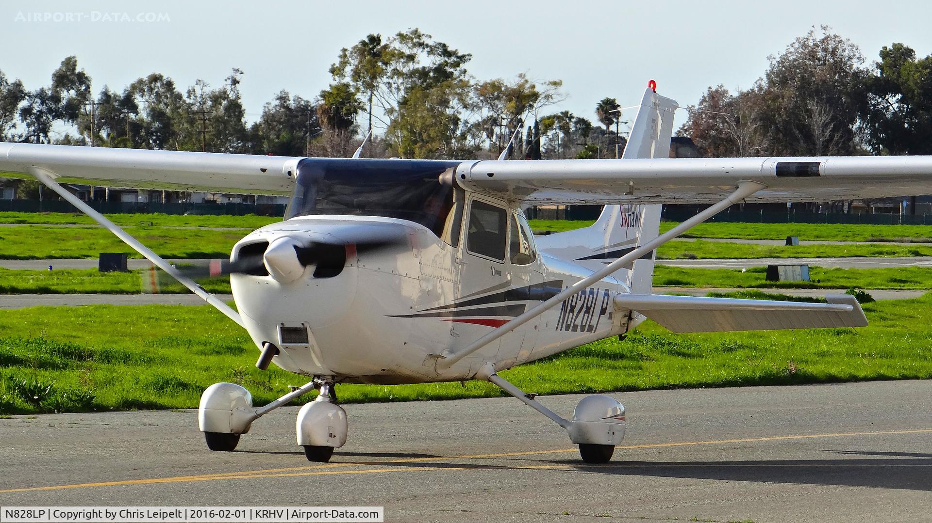 N828LP, 2001 Cessna 172S C/N 172S8828, Locally-based 2001 Cessna 172S taxing out for departure at Reid Hillview Airport, San Jose, CA.
