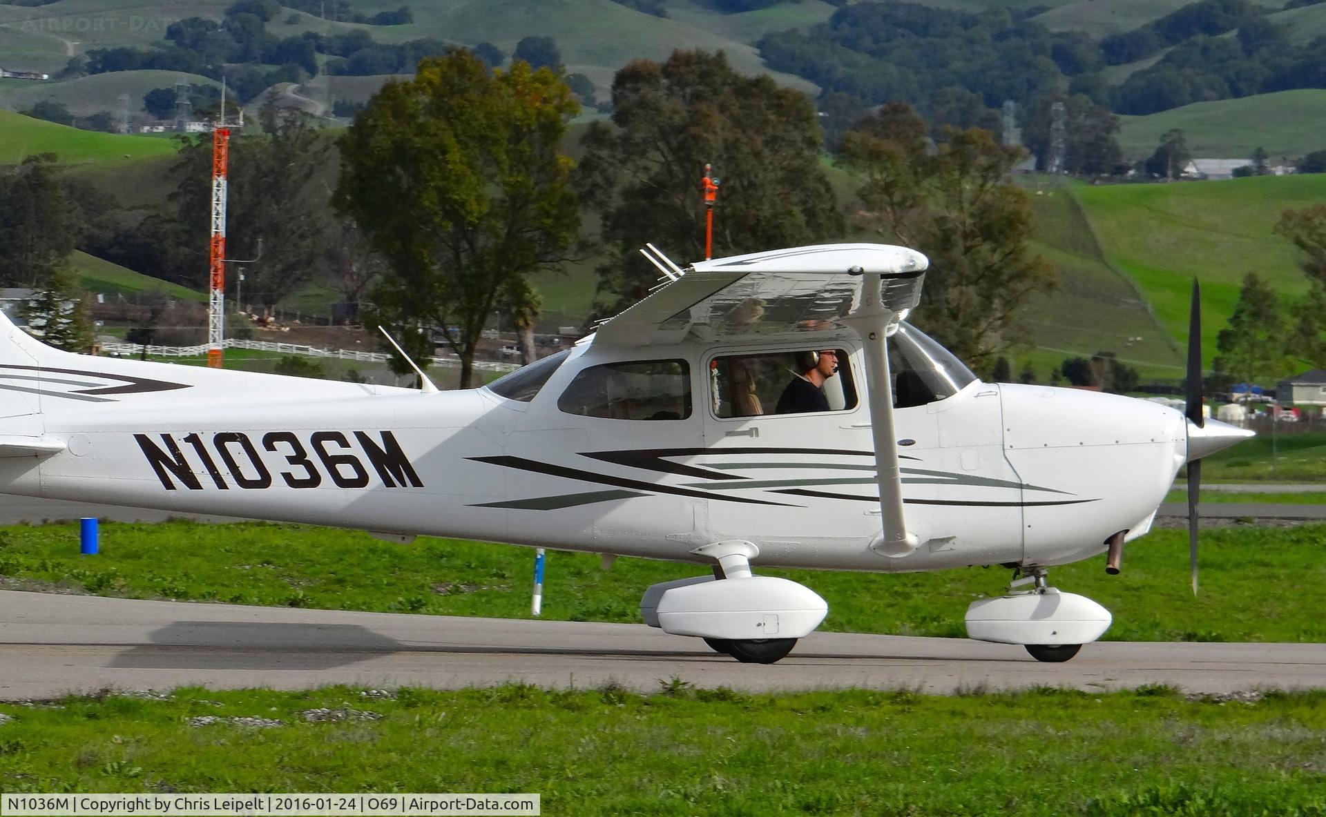 N1036M, 2007 Cessna 172S C/N 172S10599, Locally-based 2007 Cessna 172S taxing out for departure at Petaluma Municipal Airport, Petaluma, CA.
