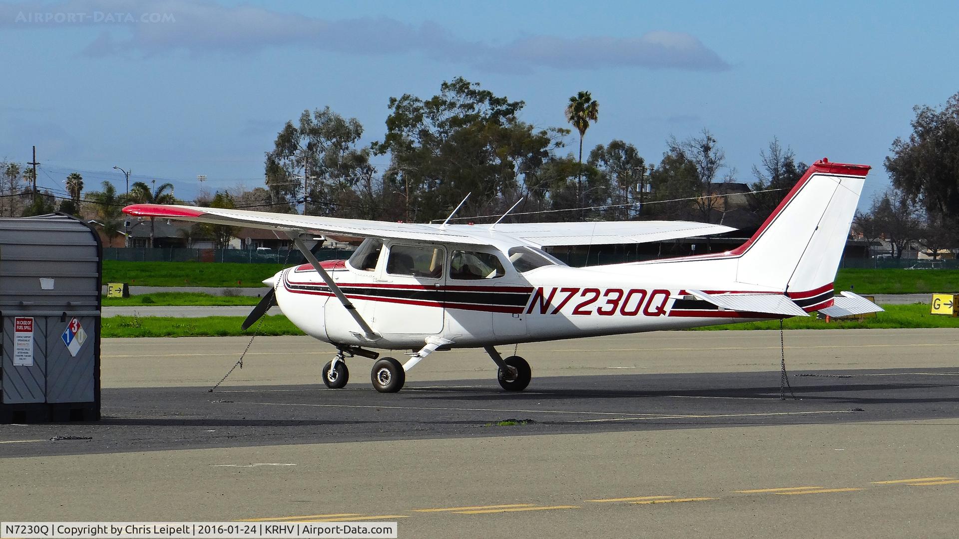 N7230Q, 1972 Cessna 172L C/N 17260530, Arcade Flying Club Inc (Sacramento, CA) 1972 Cessna 172L parked on the transient ramp at Reid Hillview Airport, San Jose, CA.