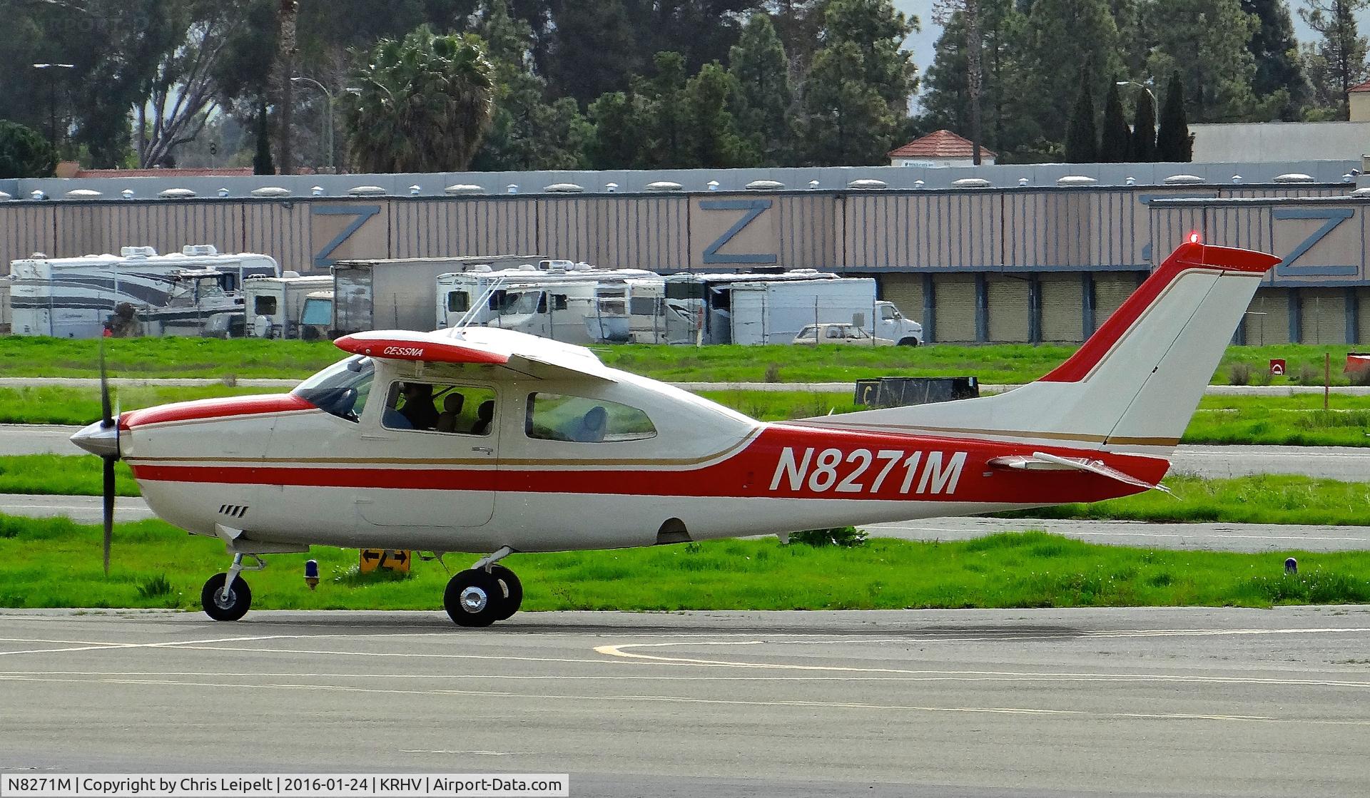 N8271M, Cessna T210M Turbo Centurion C/N 21062041, Locally-based Cessna T210M with new paint taxing back to its hangar at Reid Hillview Airport, San Jose, CA.
