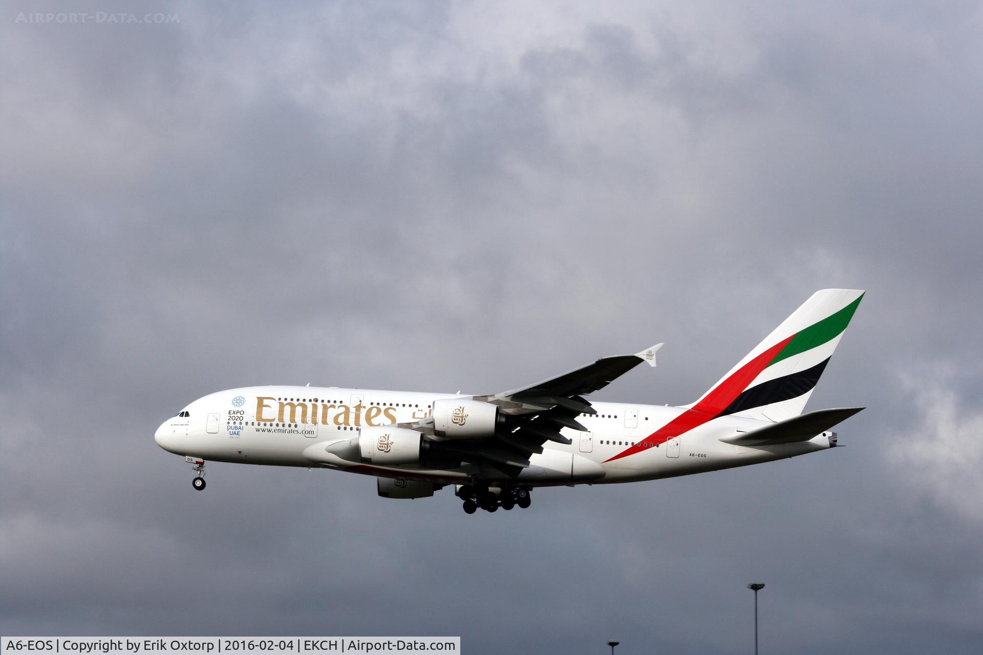 A6-EOS, 2015 Airbus A380-861 C/N 203, A&-EOS landing rw 22L