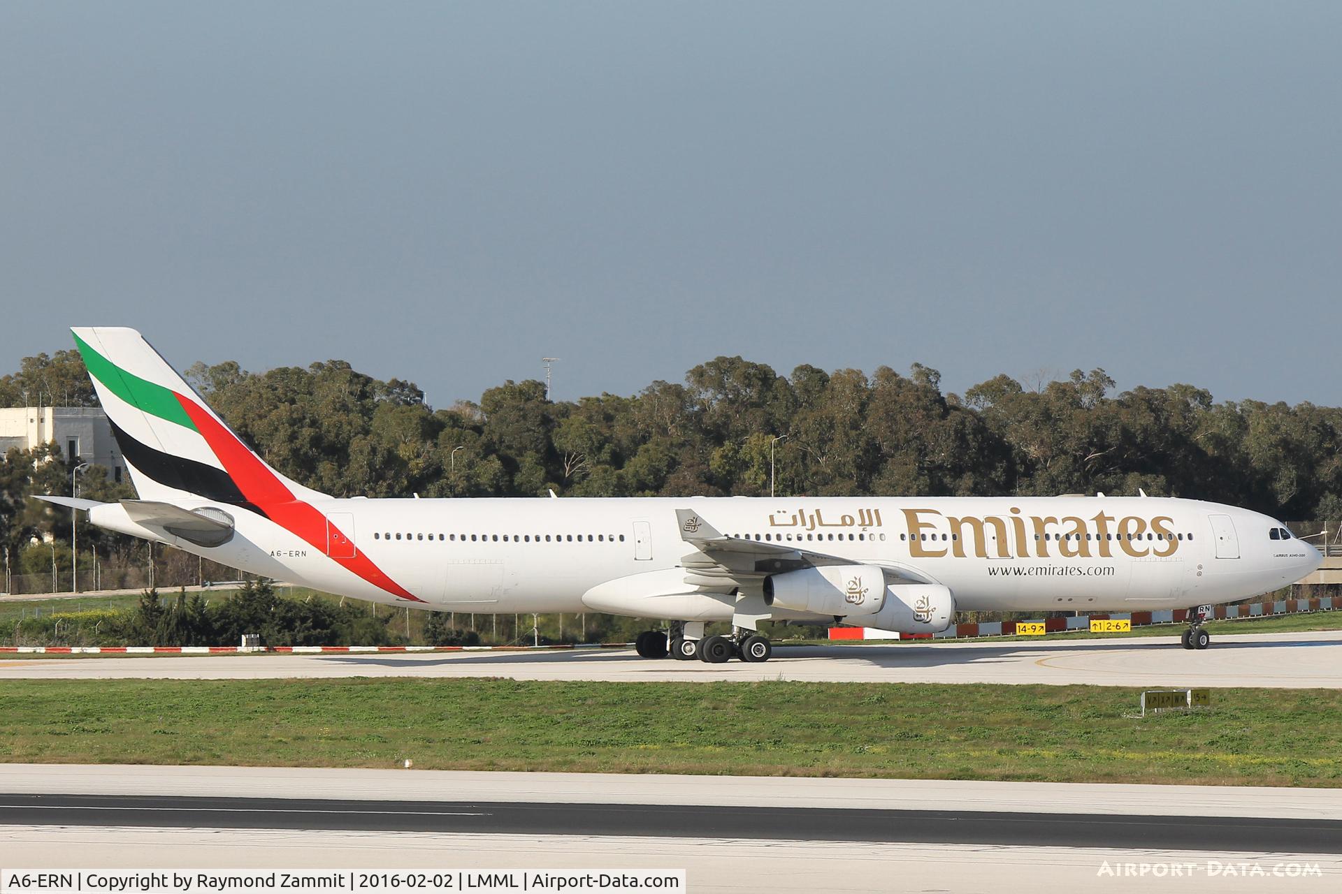 A6-ERN, 1997 Airbus A340-313 C/N 166, A340 A6-ERN Emirates Airlines