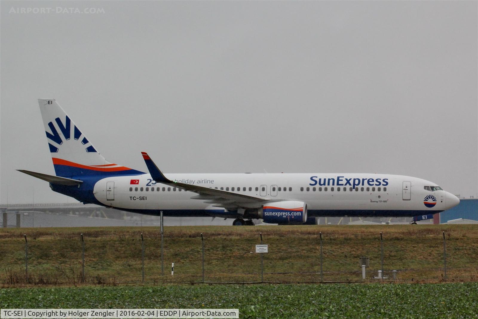 TC-SEI, 2015 Boeing 737-8HC C/N 61170, Arrival from AYT on taxi to stand 132.....