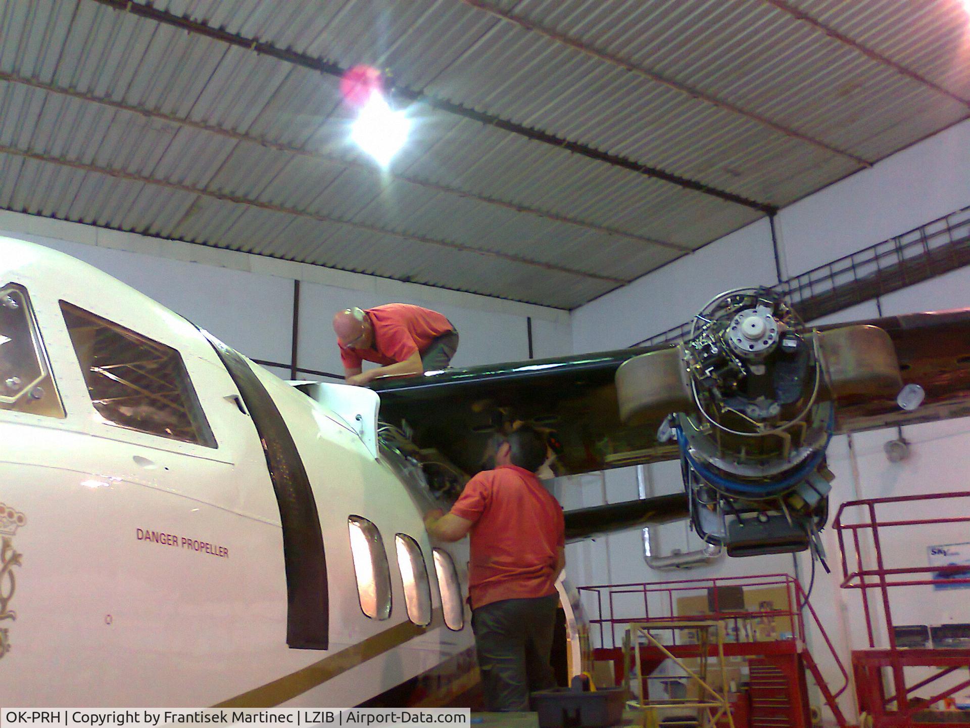 OK-PRH, 1983 Let L-410UVP-E Turbolet C/N 831138, General overhaul R1