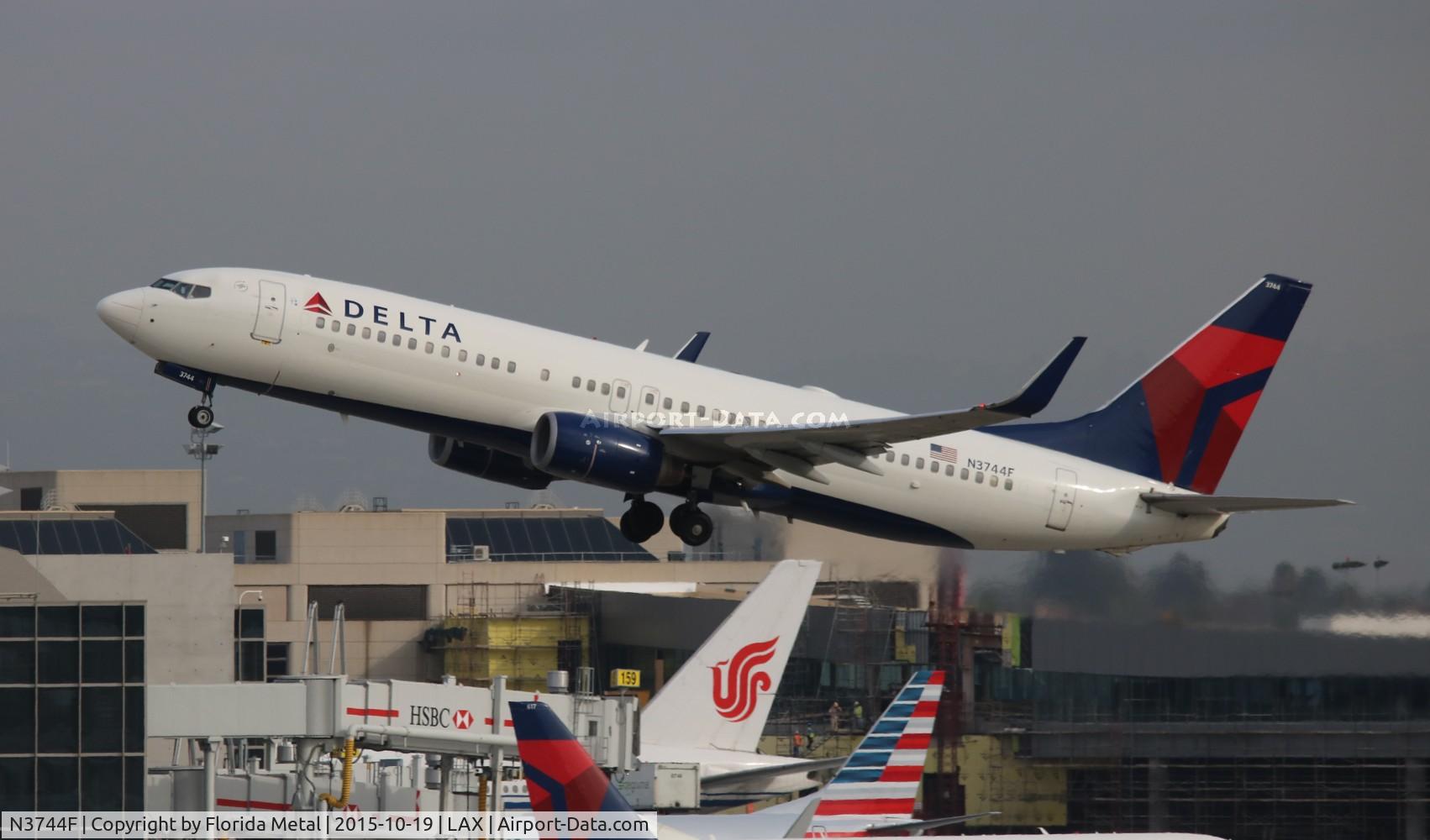 N3744F, 2001 Boeing 737-832 C/N 30837, Delta