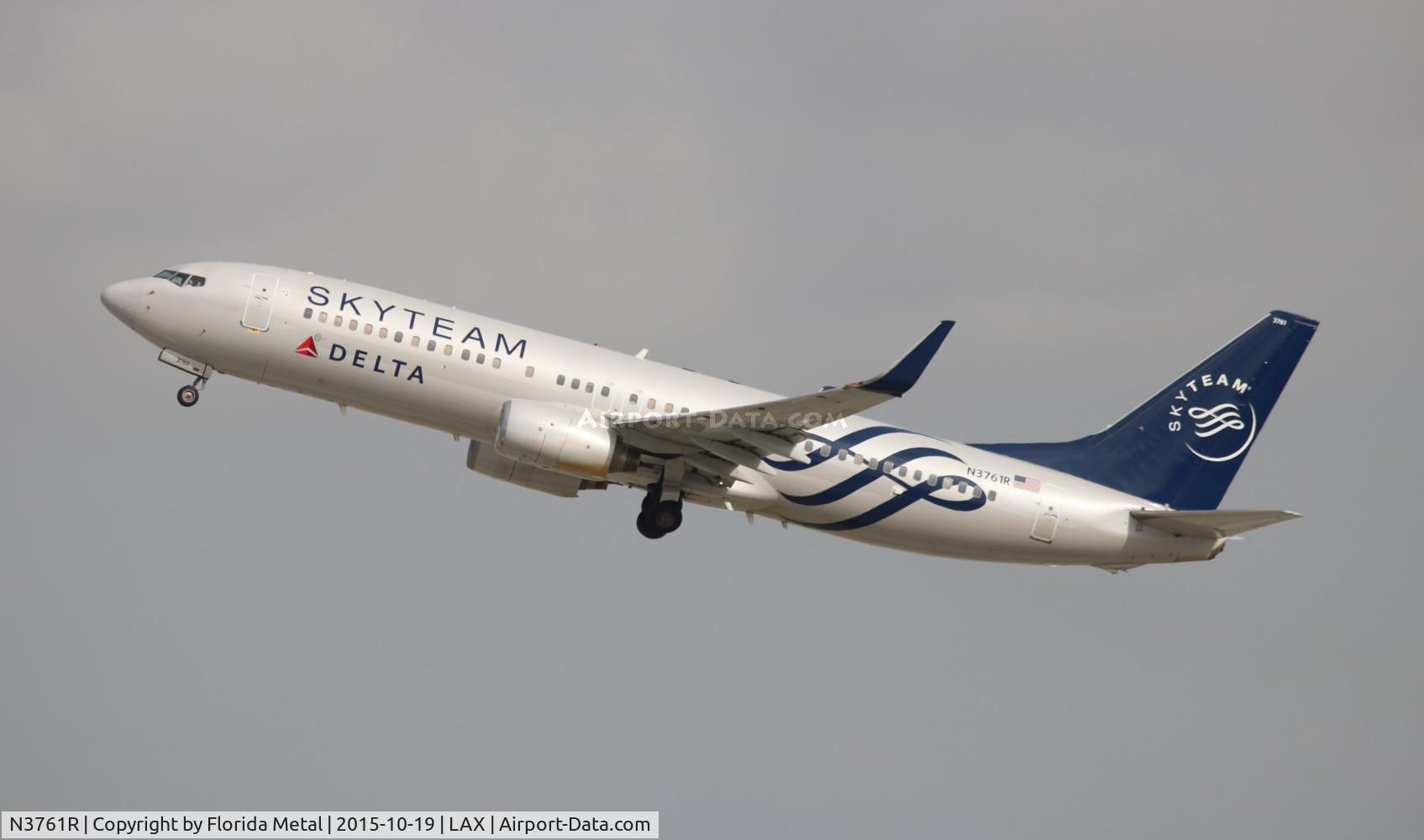 N3761R, 2001 Boeing 737-832 C/N 29628, Delta Skyteam