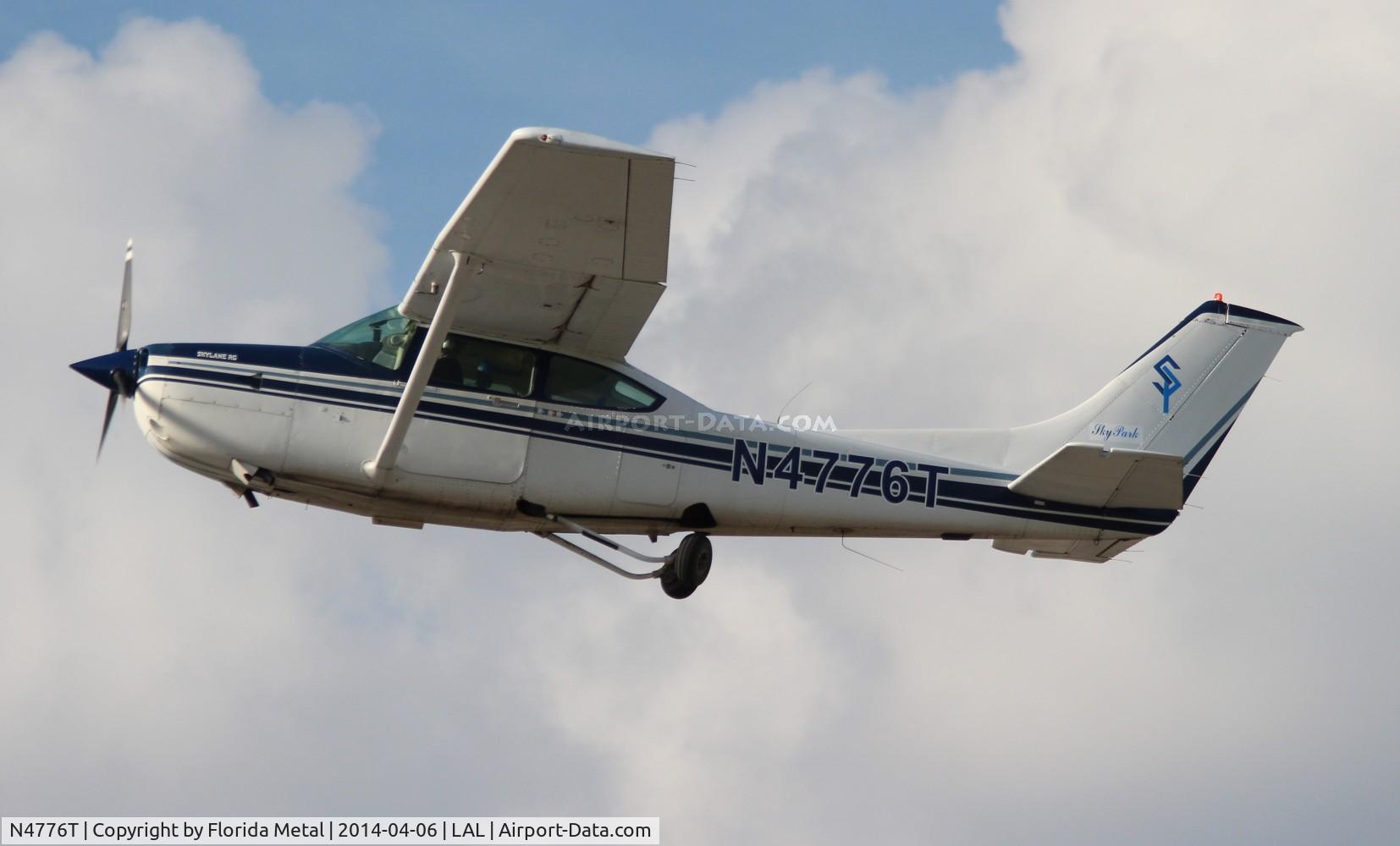 N4776T, 1981 Cessna R182 Skylane RG C/N R18201762, Cessna R182