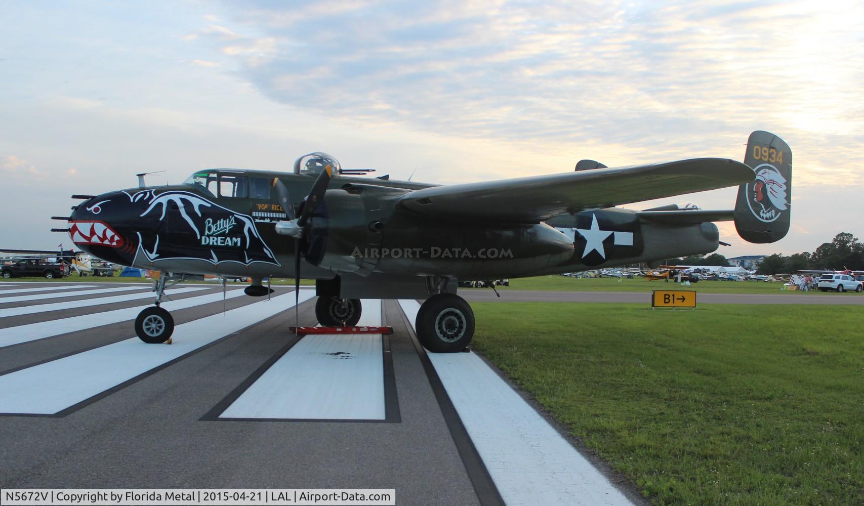 N5672V, 1945 North American B-25J Mitchell Mitchell C/N 108-47686, Betty's Dream