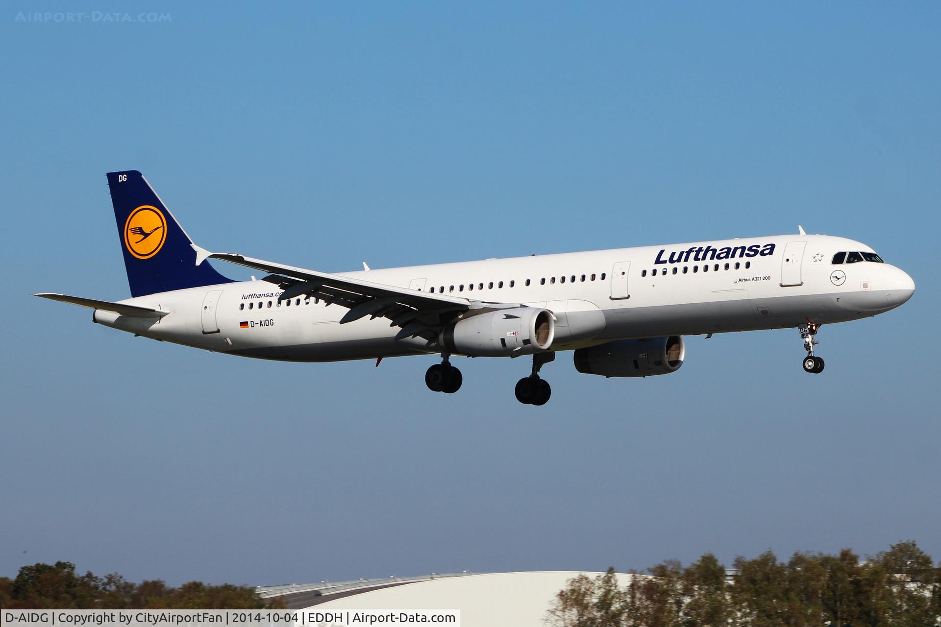 D-AIDG, 2011 Airbus A321-231 C/N 4672, Lufthansa (DLH/LH)