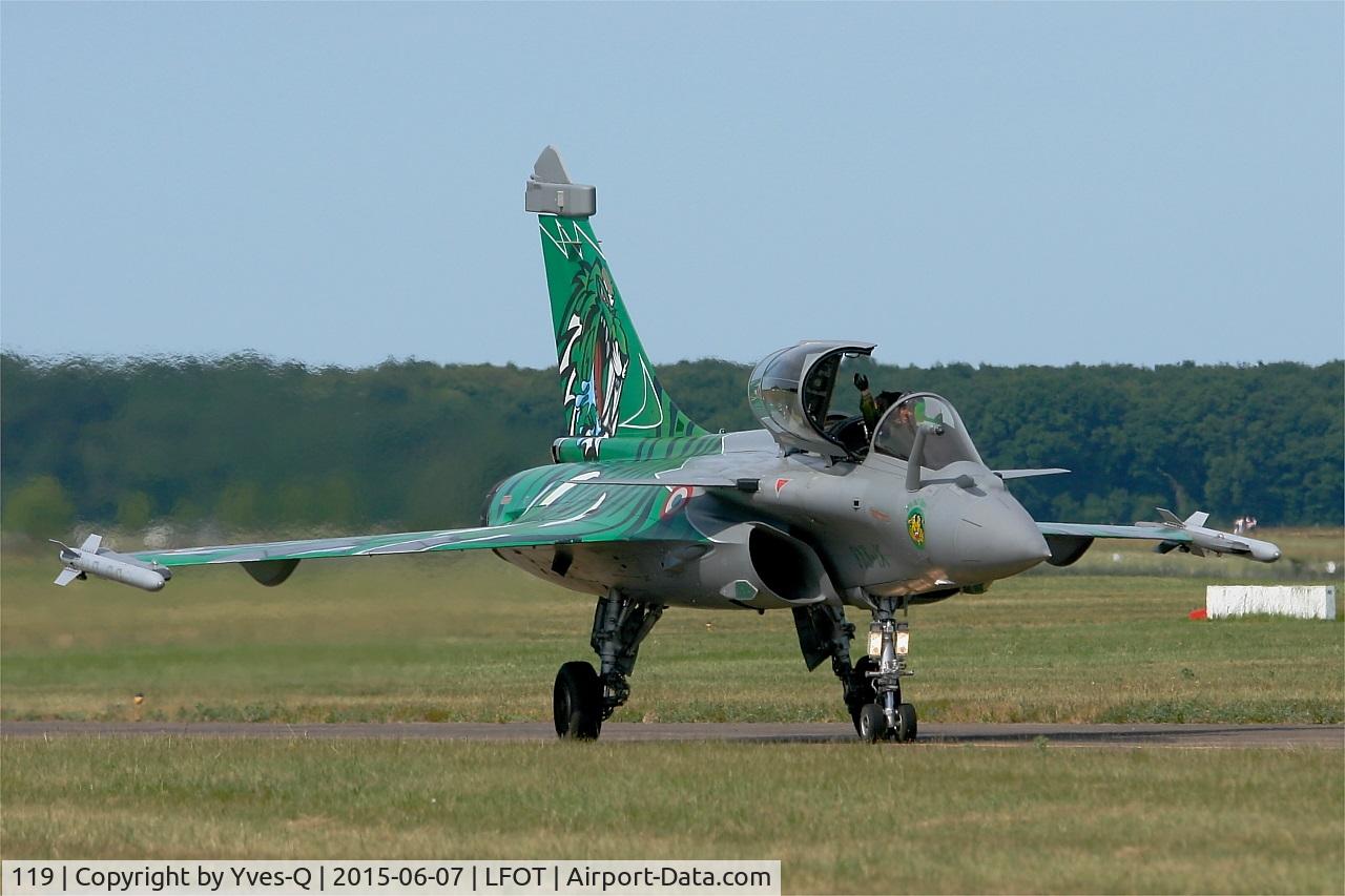 119, 2010 Dassault Rafale C C/N 119, Dassault Rafale C, Taxiing to parking area, Tours-St Symphorien Air Base 705 (LFOT-TUF) Open day 2015