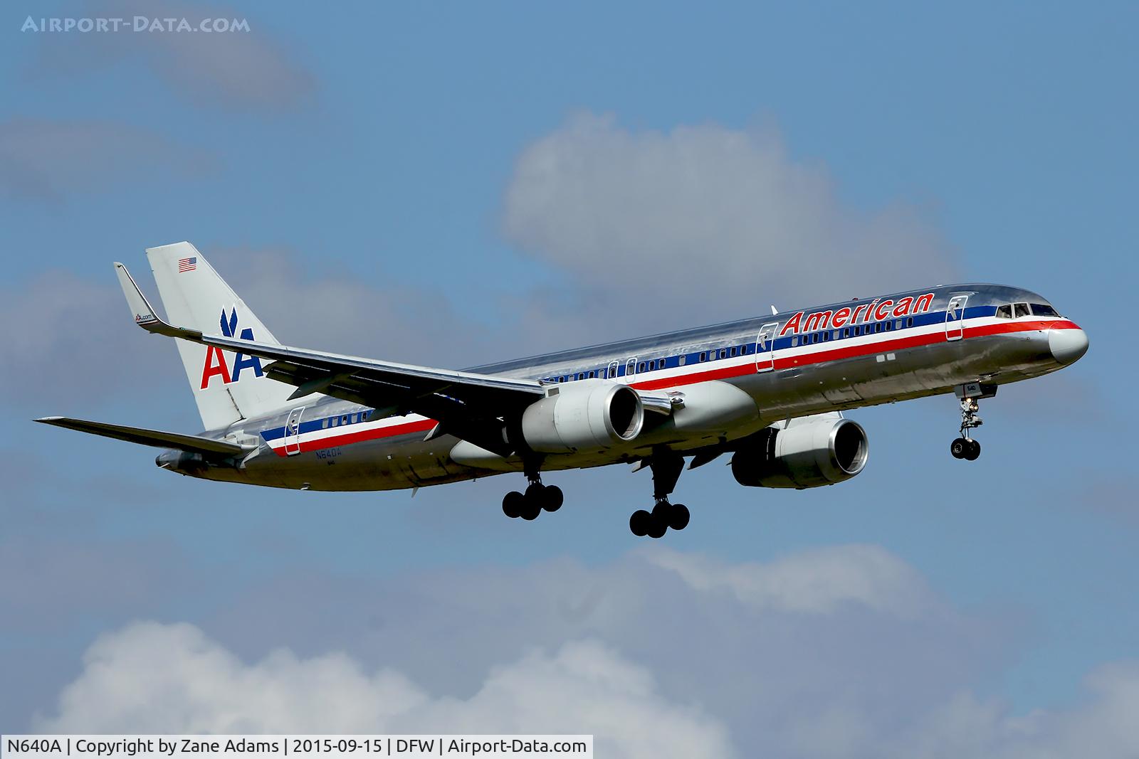 N640A, 1991 Boeing 757-223 C/N 24598, At DFW Airport