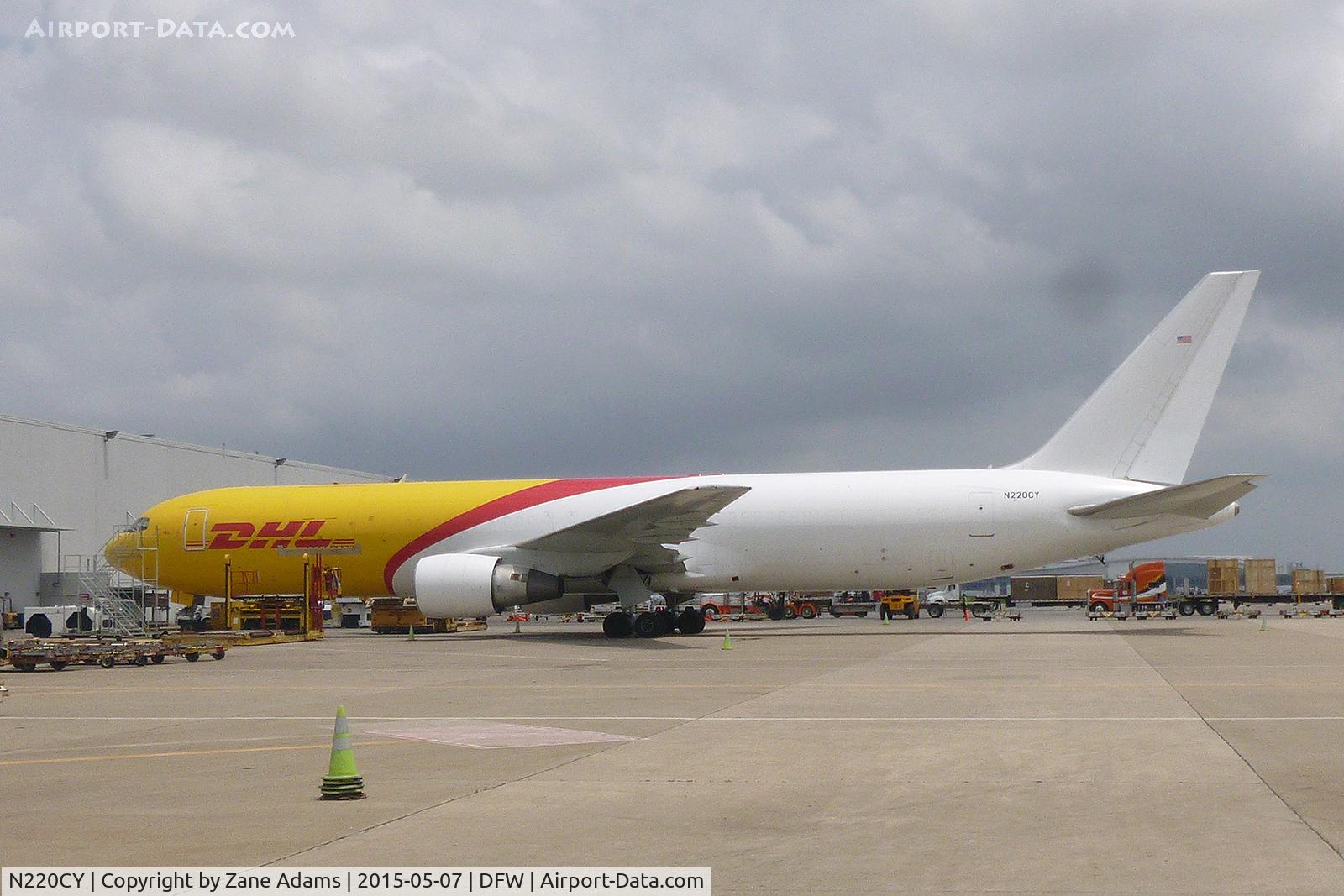 N220CY, 1991 Boeing 767-383/ER C/N 24729, At DFW Airport