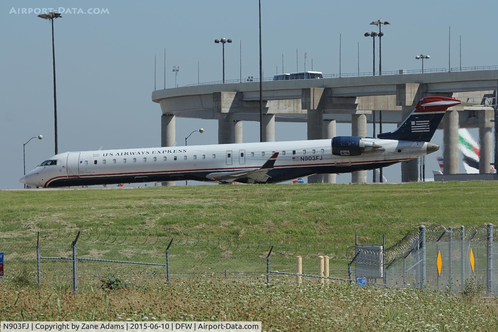 N903FJ, 2003 Bombardier CRJ-900ER (CL-600-2D24) C/N 15003, At DFW Airport
