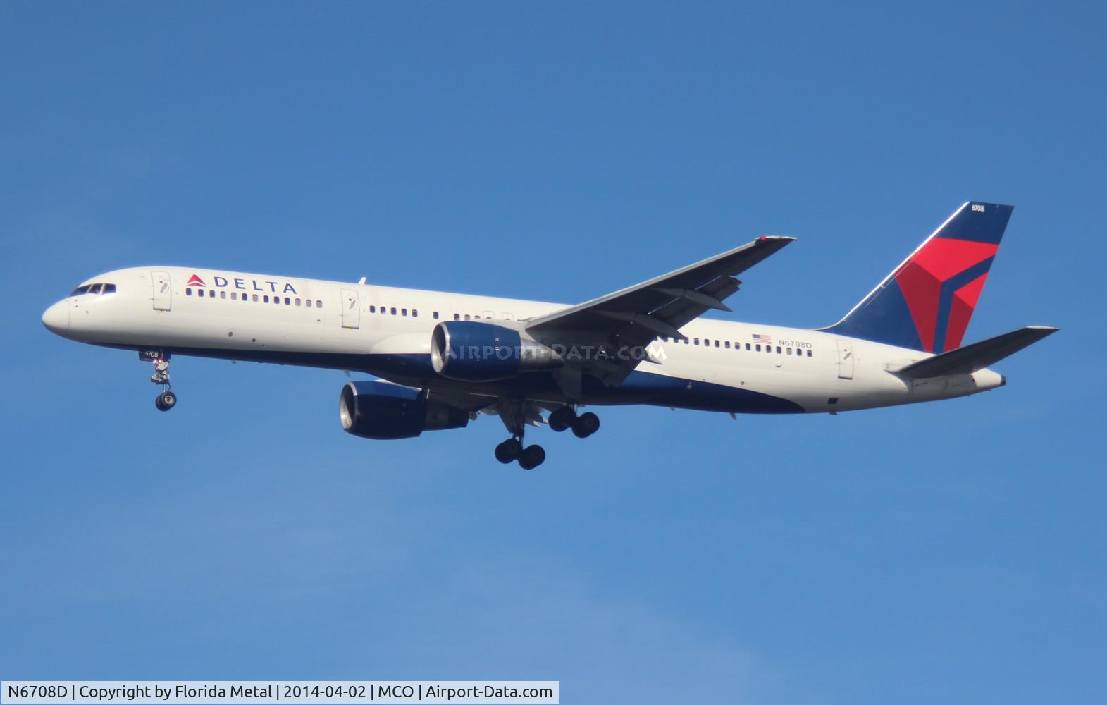 N6708D, 2000 Boeing 757-232 C/N 30480, Delta