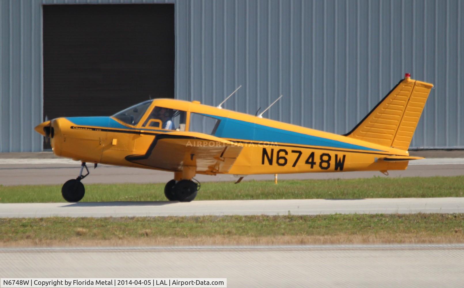 N6748W, 1965 Piper PA-28-140 C/N 28-20872, PA-28-140