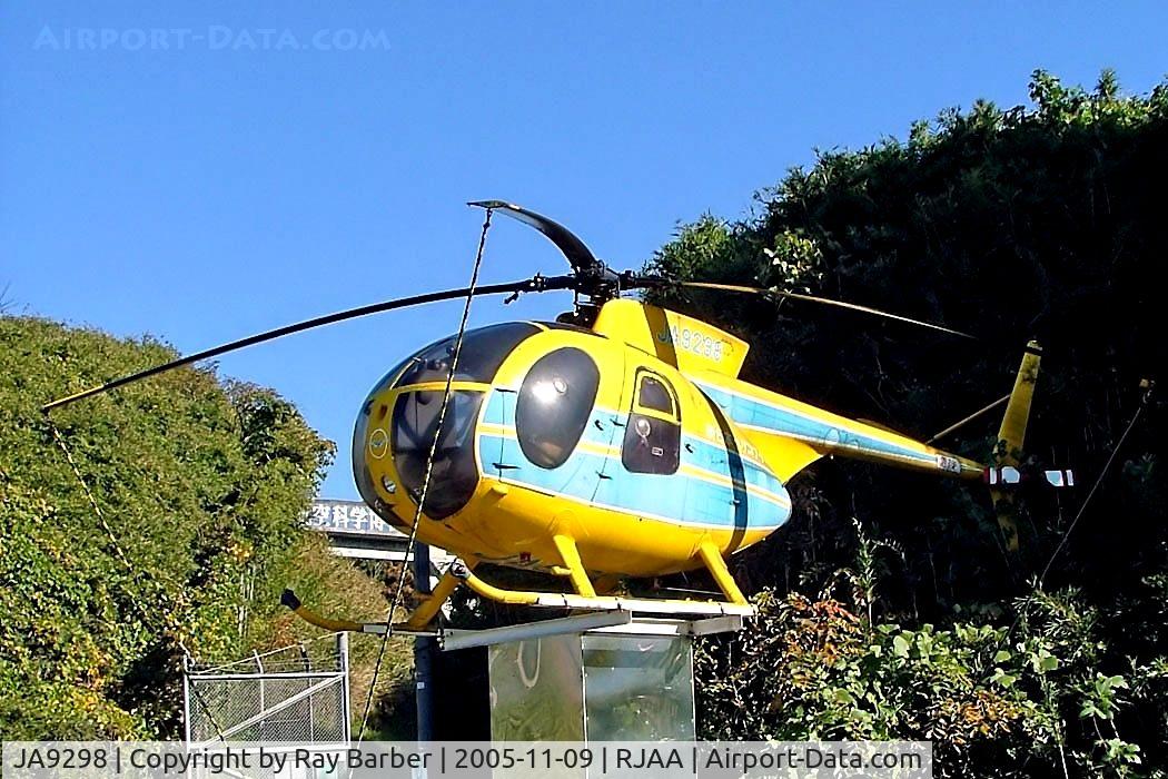 JA9298, Hughes 500C C/N 102-0423S, JA9298   Hughes 369HS [102-0423S] Tokyo-Narita~JA 09/11/2005