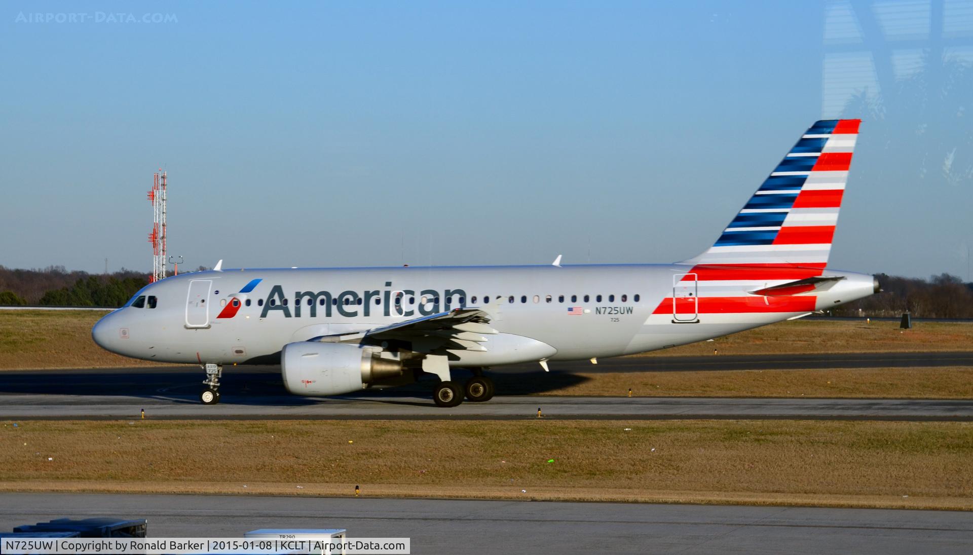 N725UW, 1999 Airbus A319-112 C/N 1135, Taxi CLT