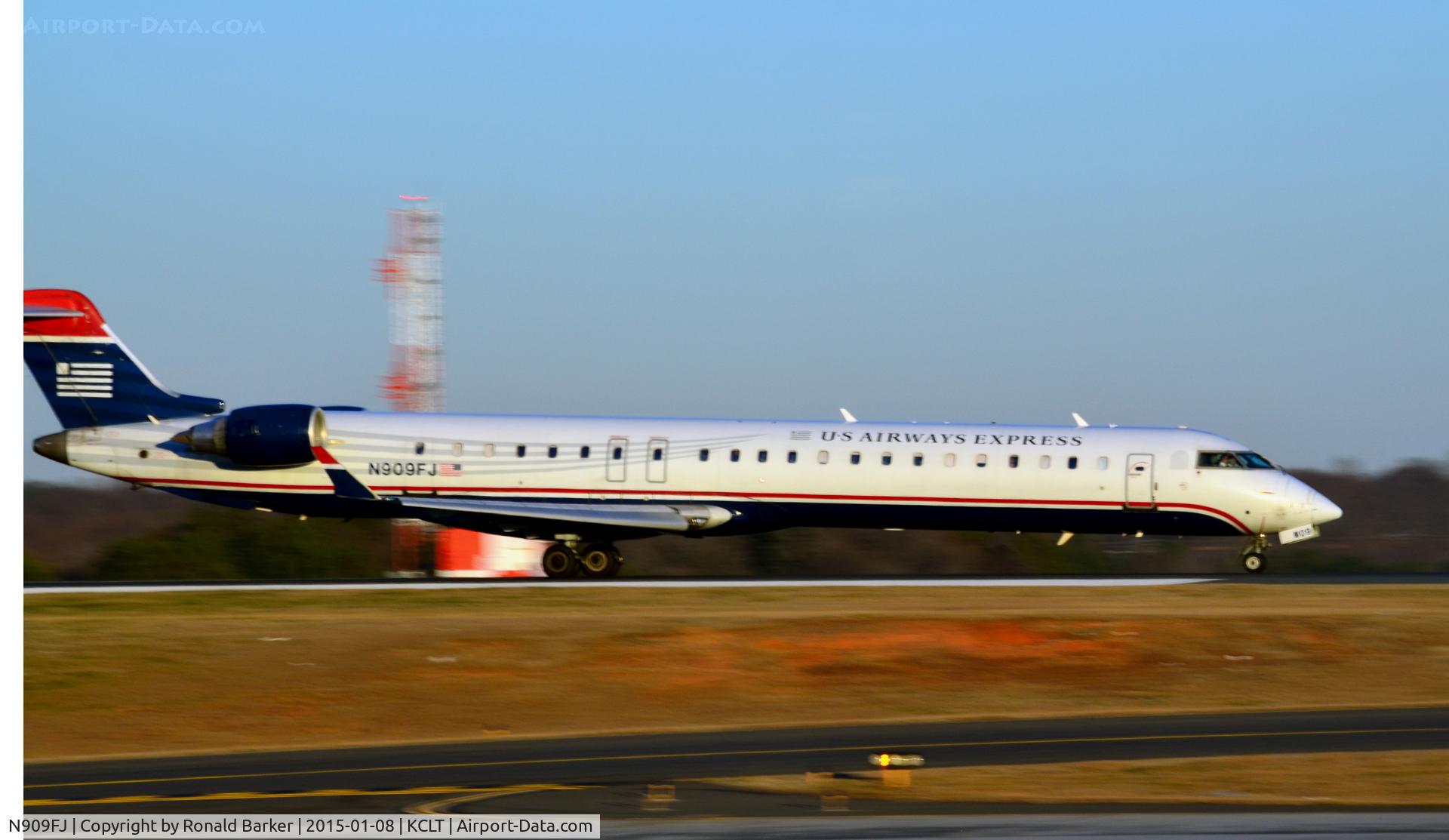 N909FJ, 2003 Bombardier CRJ-900ER (CL-600-2D24) C/N 15009, Takeoff CLT